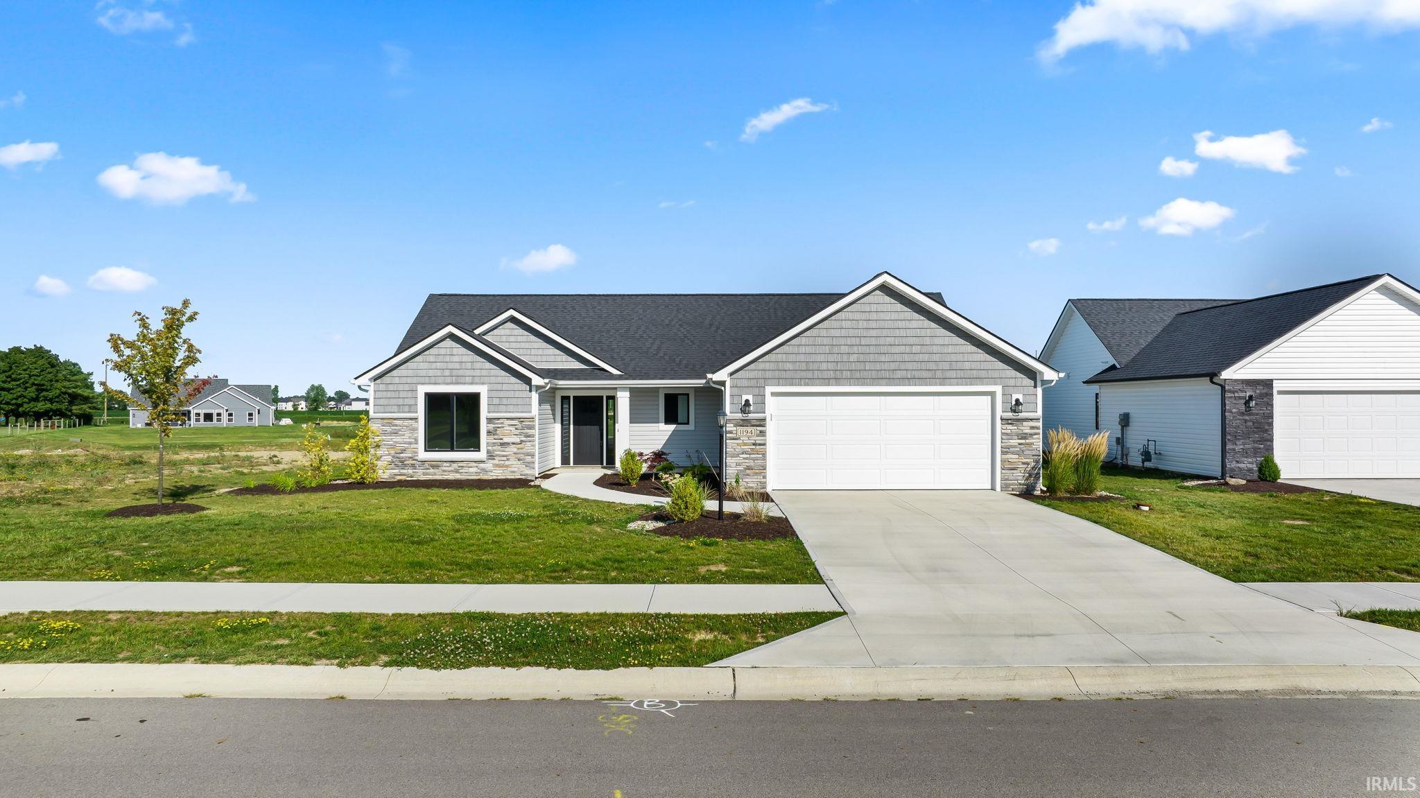 1194 Zenos Boulevard Property Photo 1