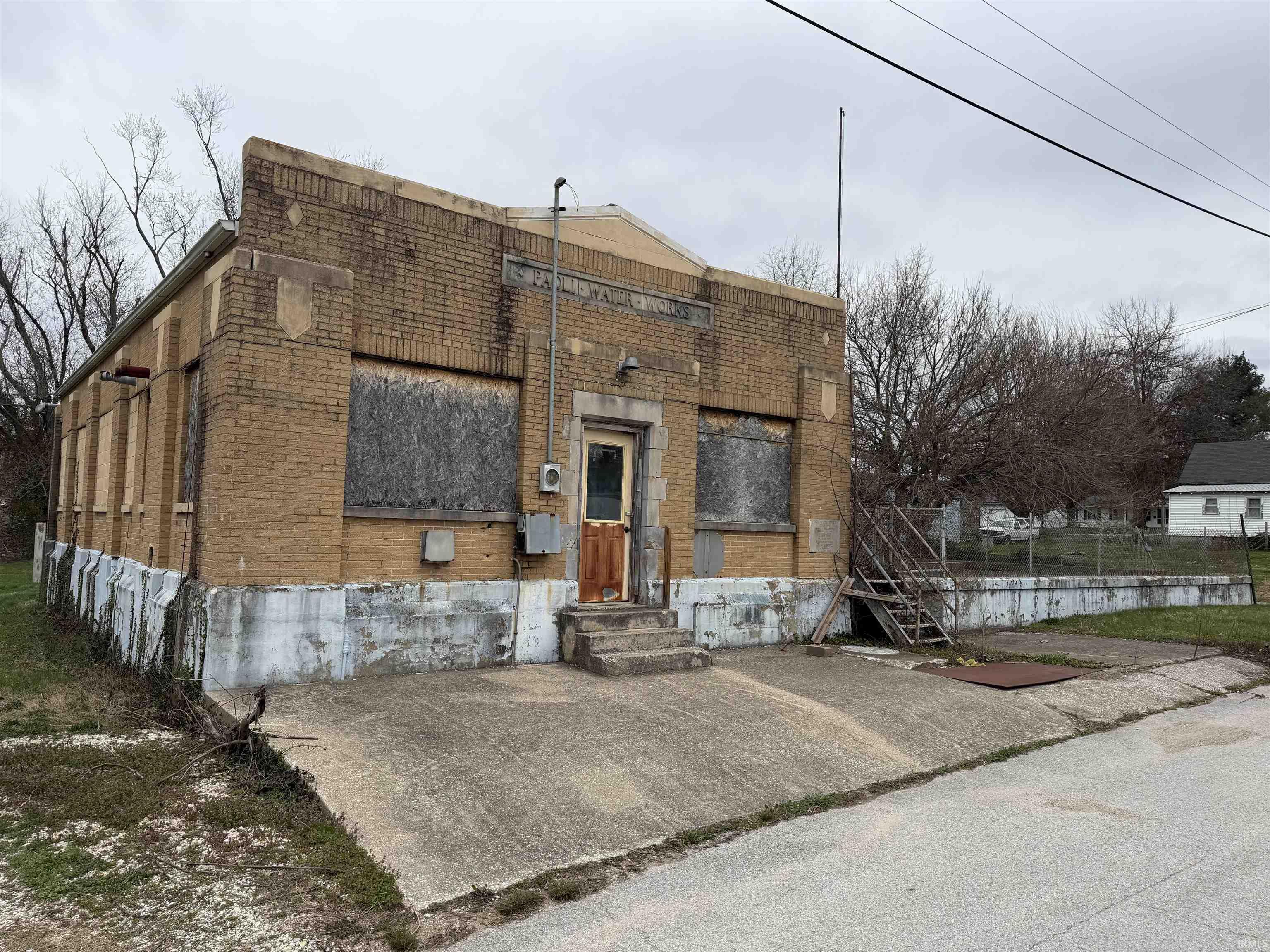 110 E Braxton Street Property Photo 1