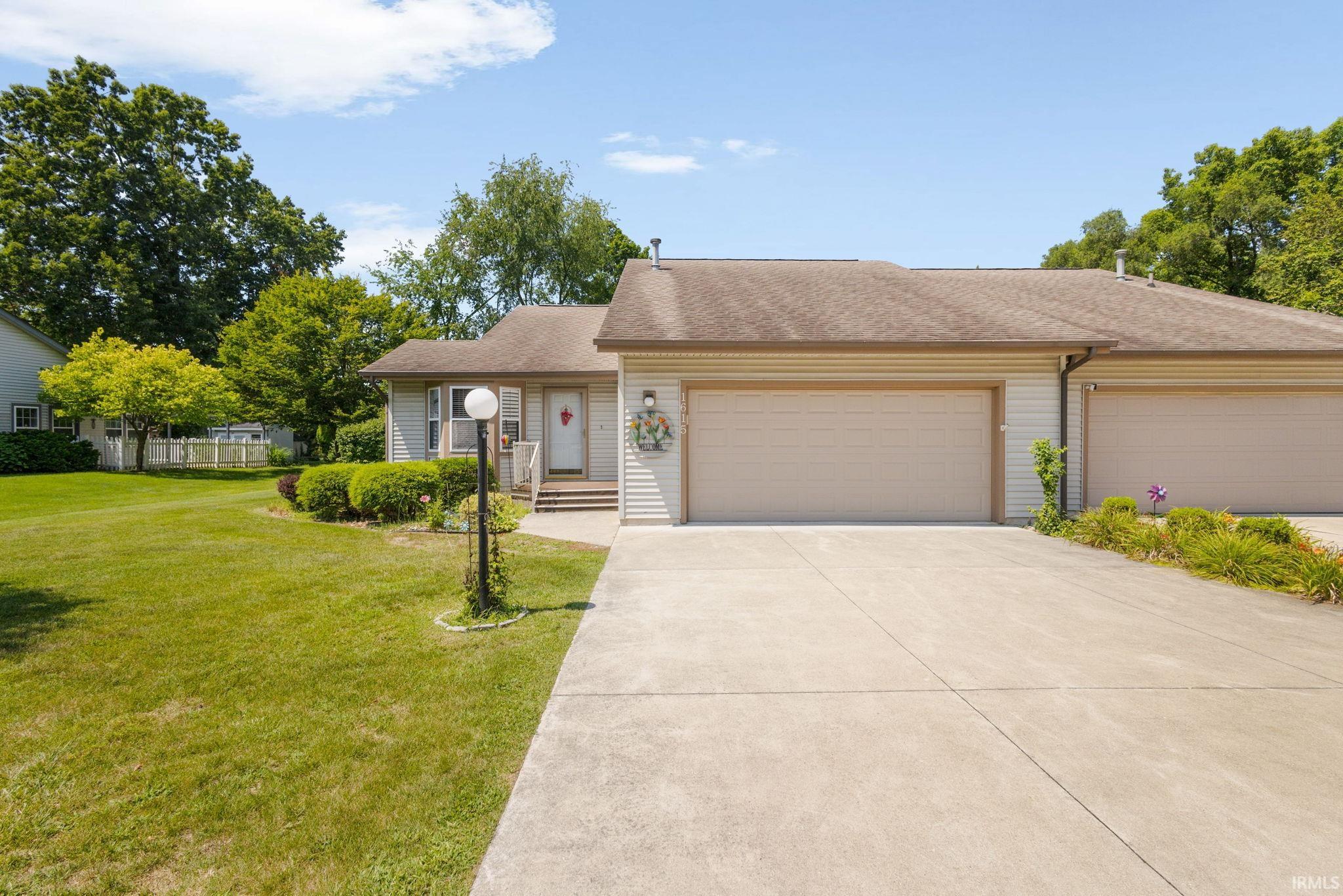 1615 Pine Ridge Court Property Photo 1