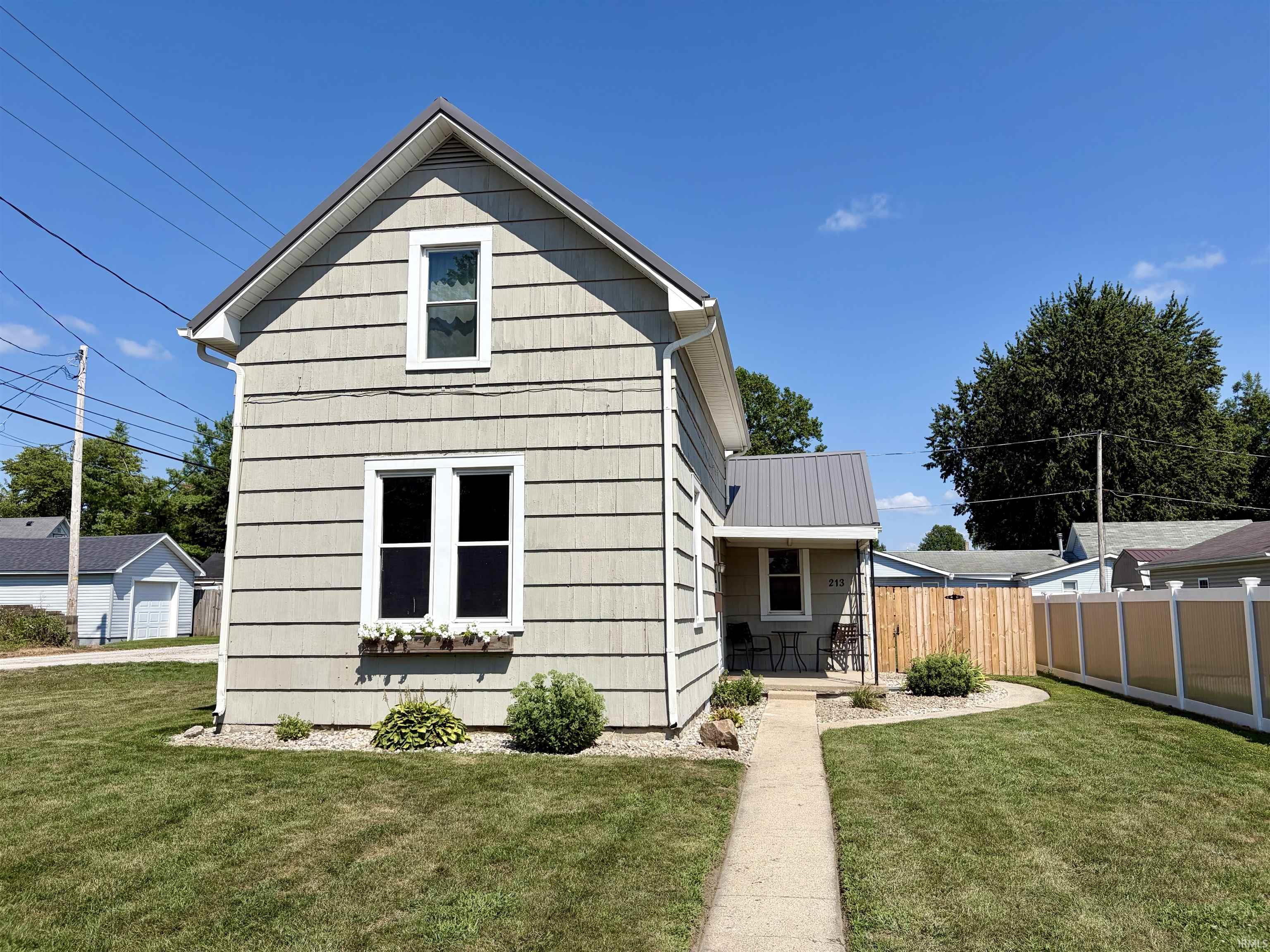 213 S 19th Street Property Photo 1