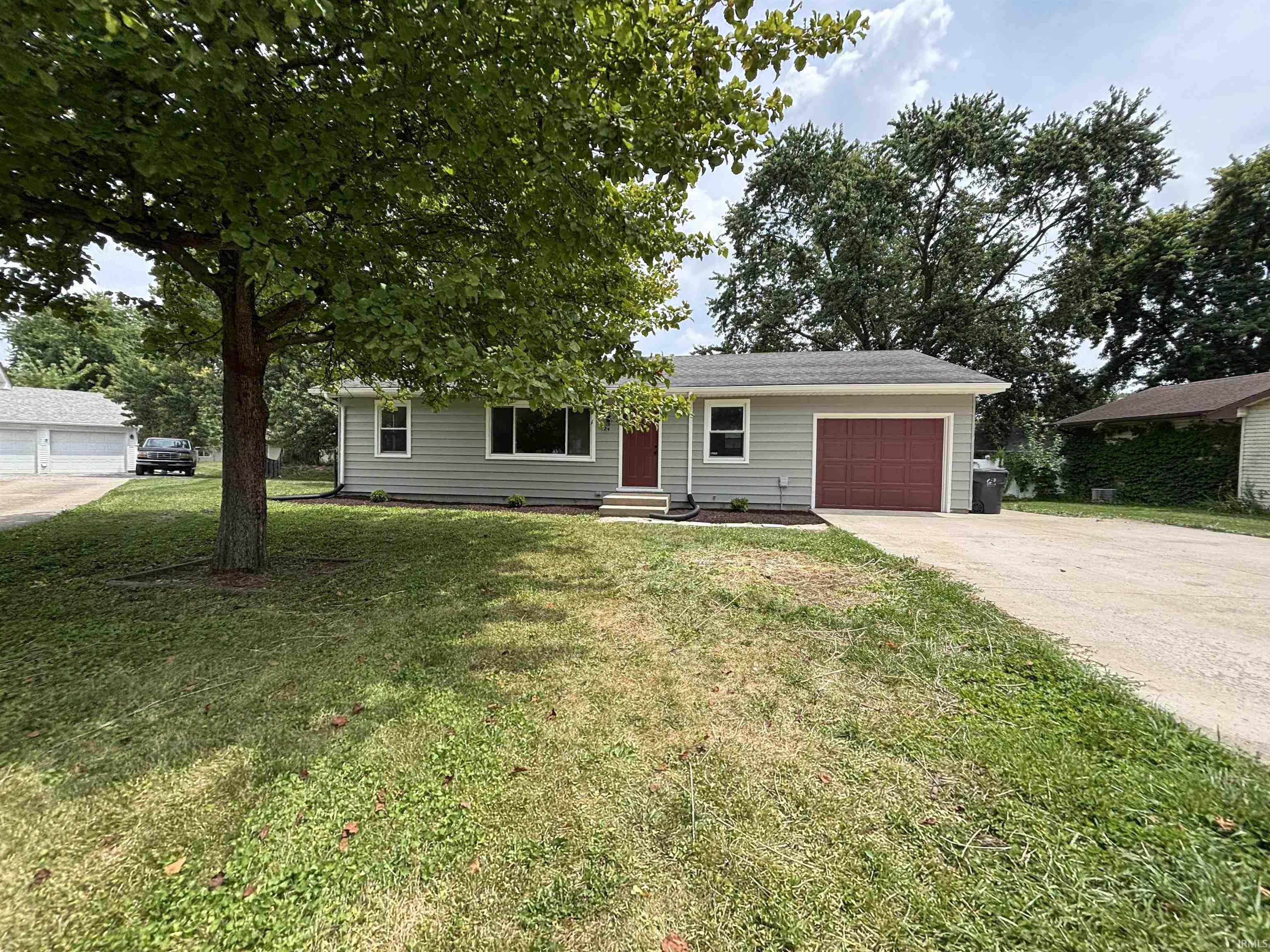 124 Rolling Hills Avenue Property Photo 1