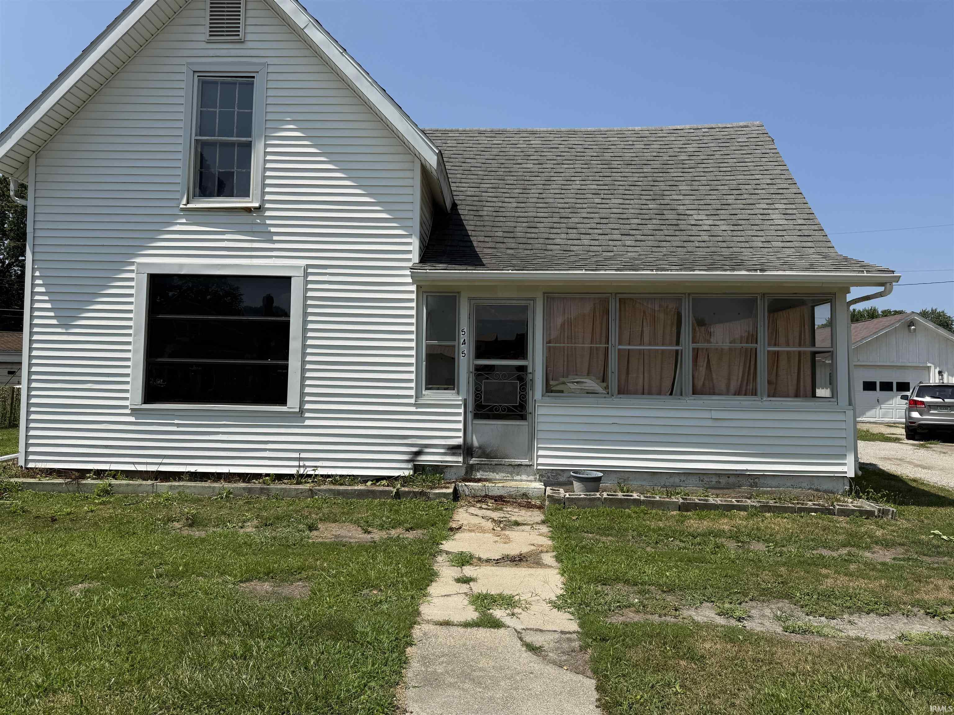 545 S Wayne Street Property Photo 1