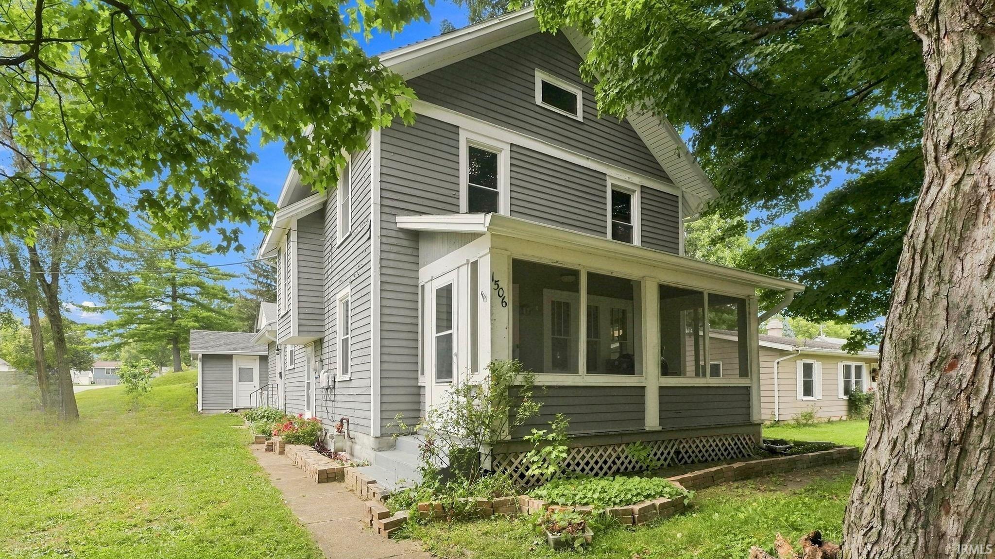 1506 College Avenue Property Photo 1