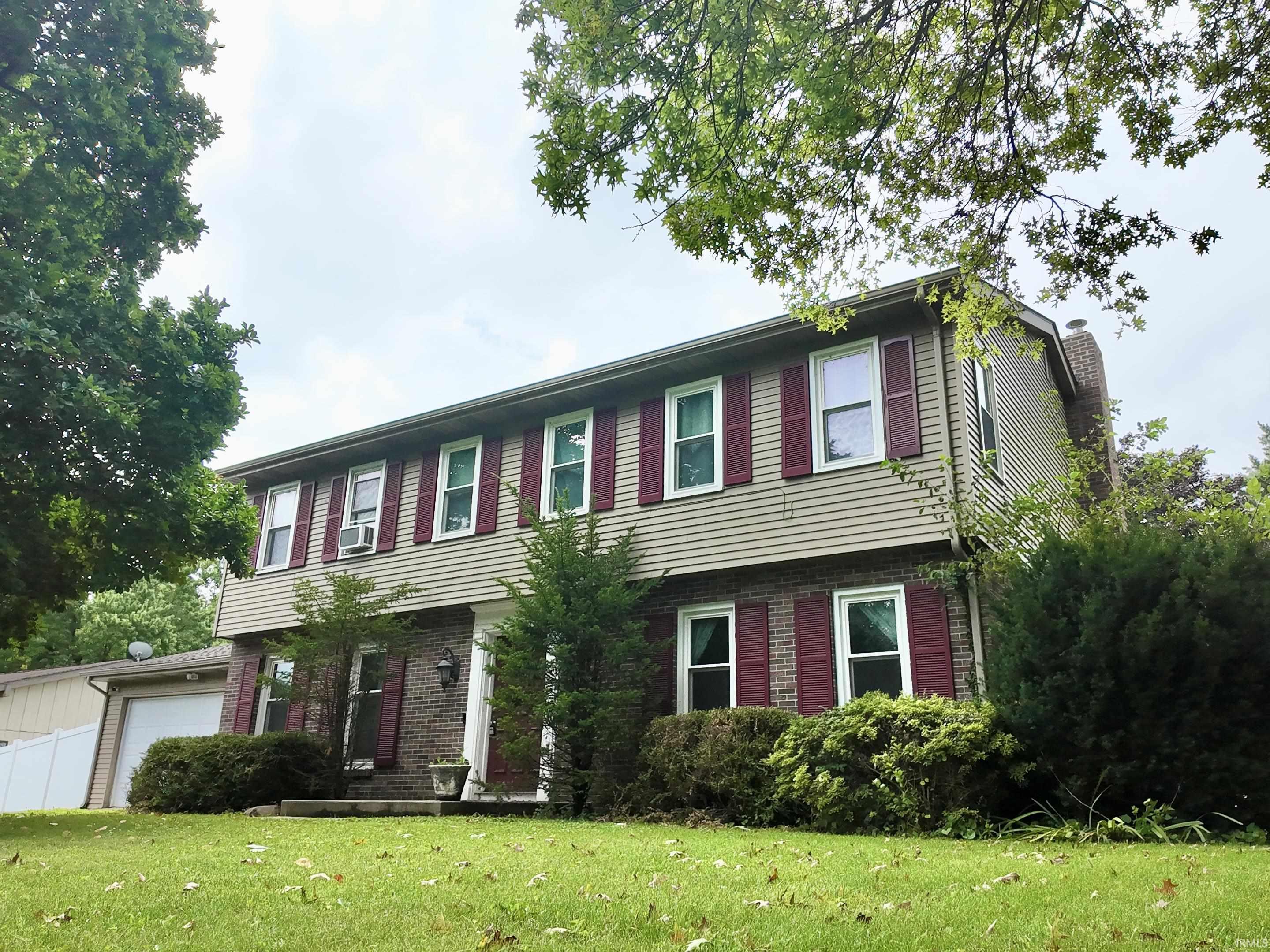 1209 Devon Court Property Photo 1
