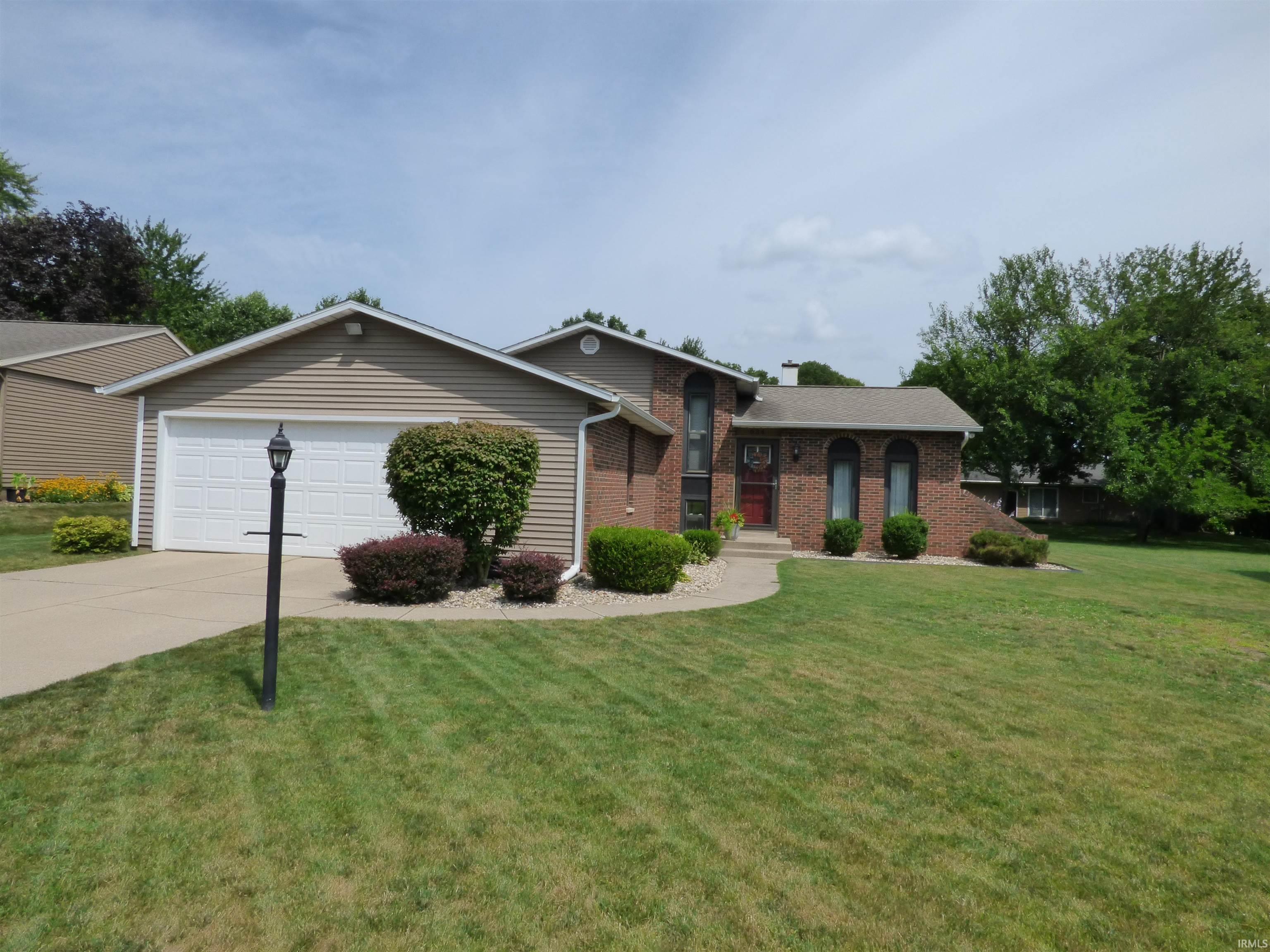 834 Greenmount Court Property Photo 1