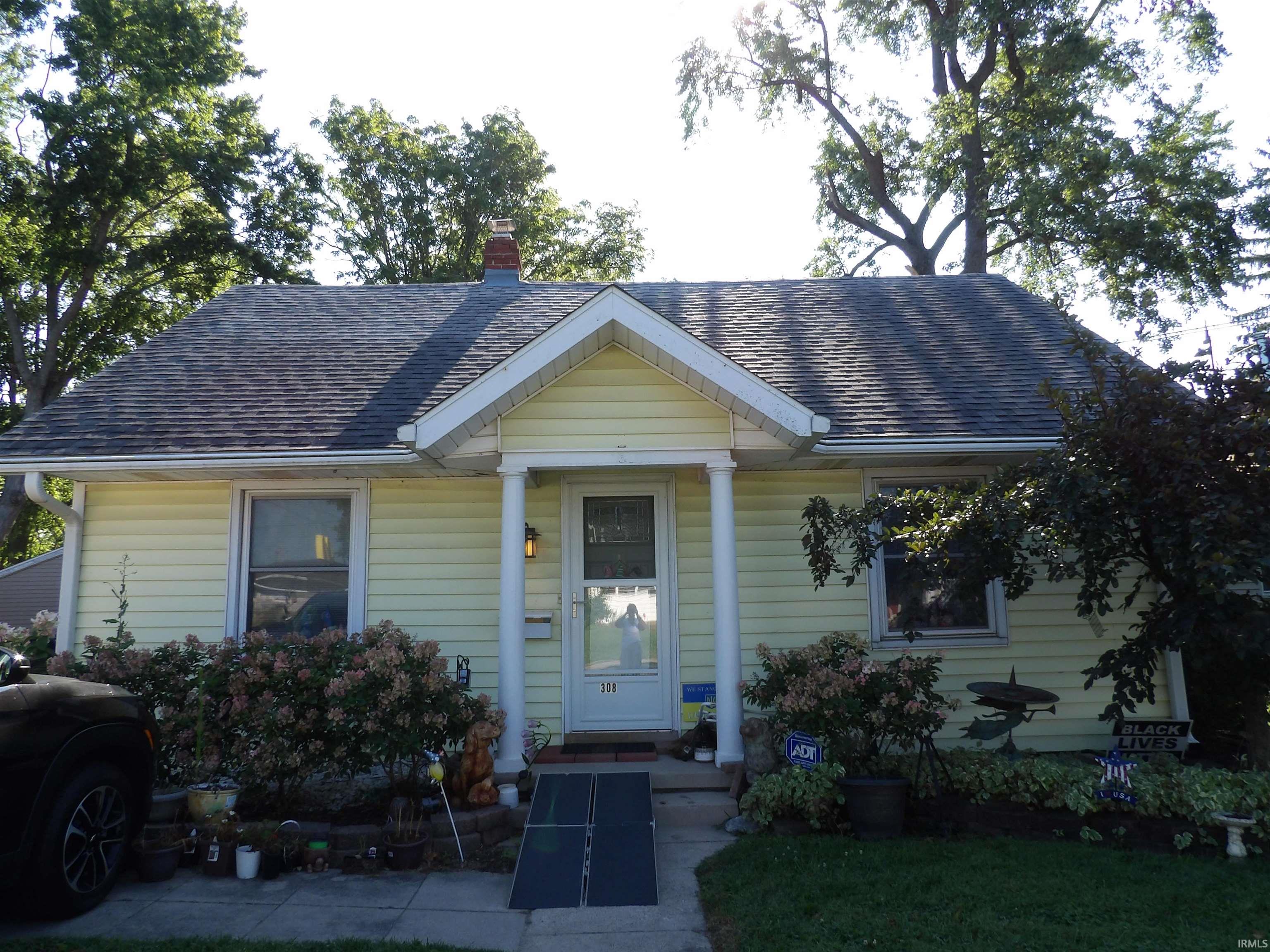 308 S Manning Avenue