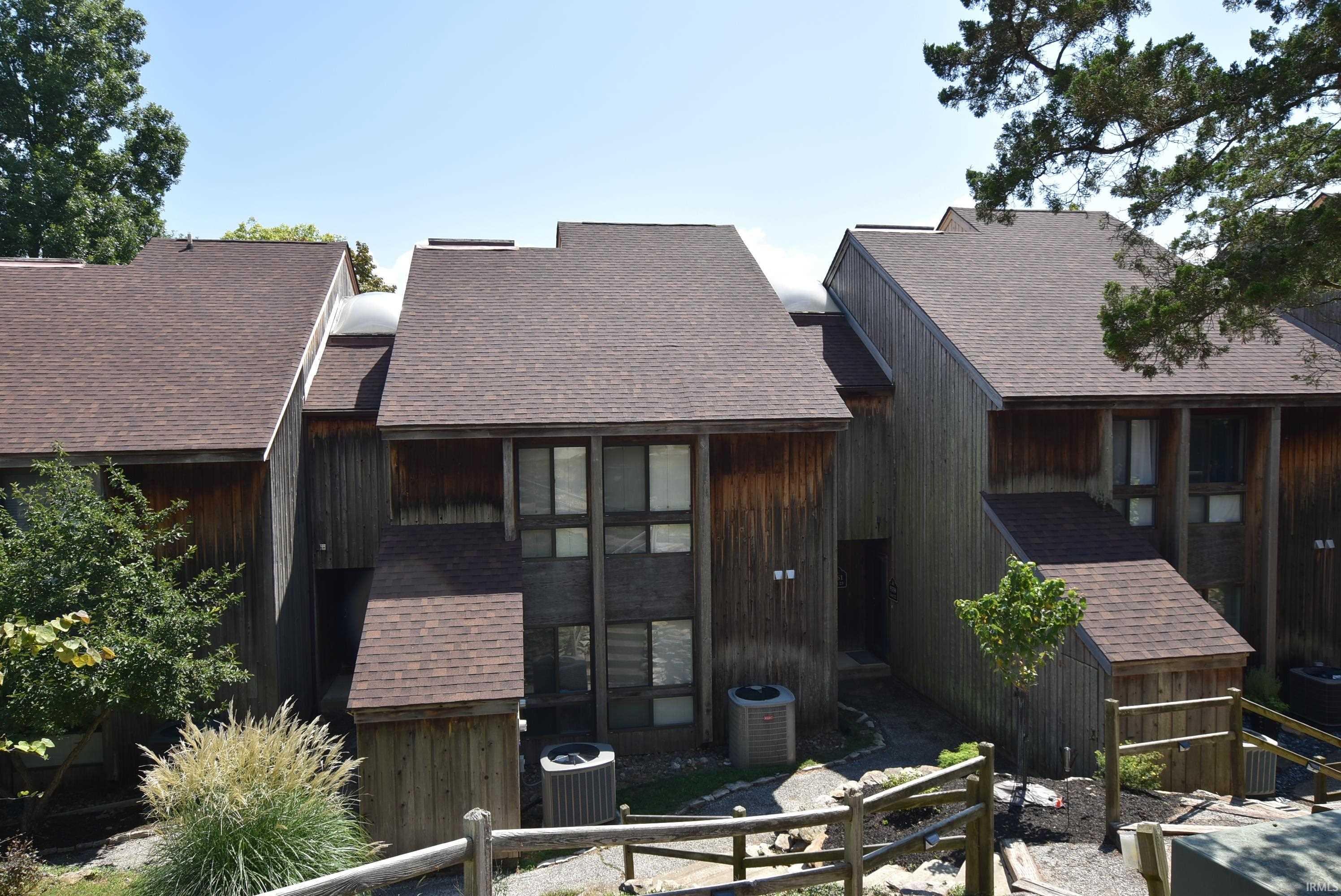 9359 S Pointe Lasalles Drive Property Photo 1