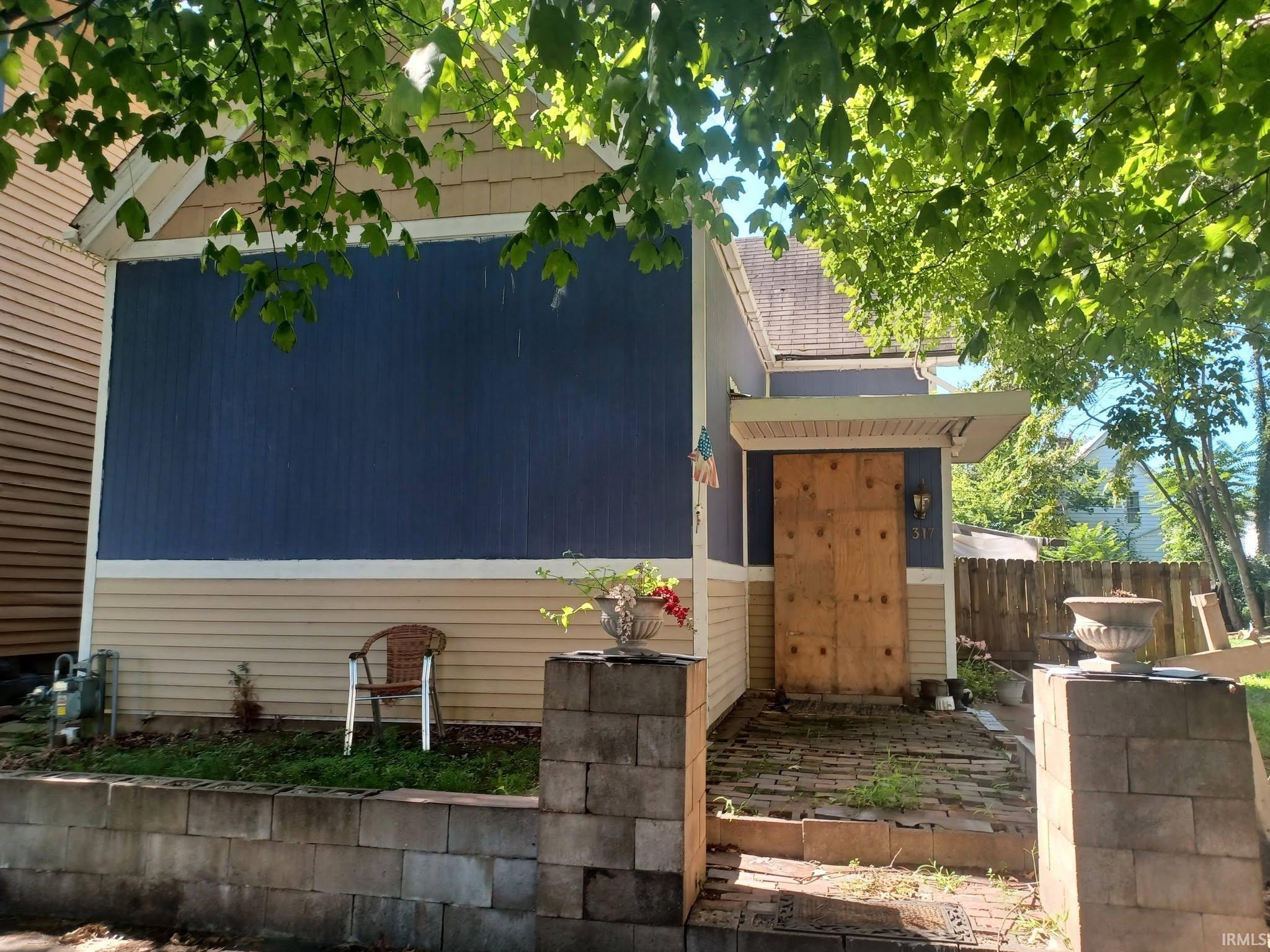 317 Adams Avenue Property Photo 1