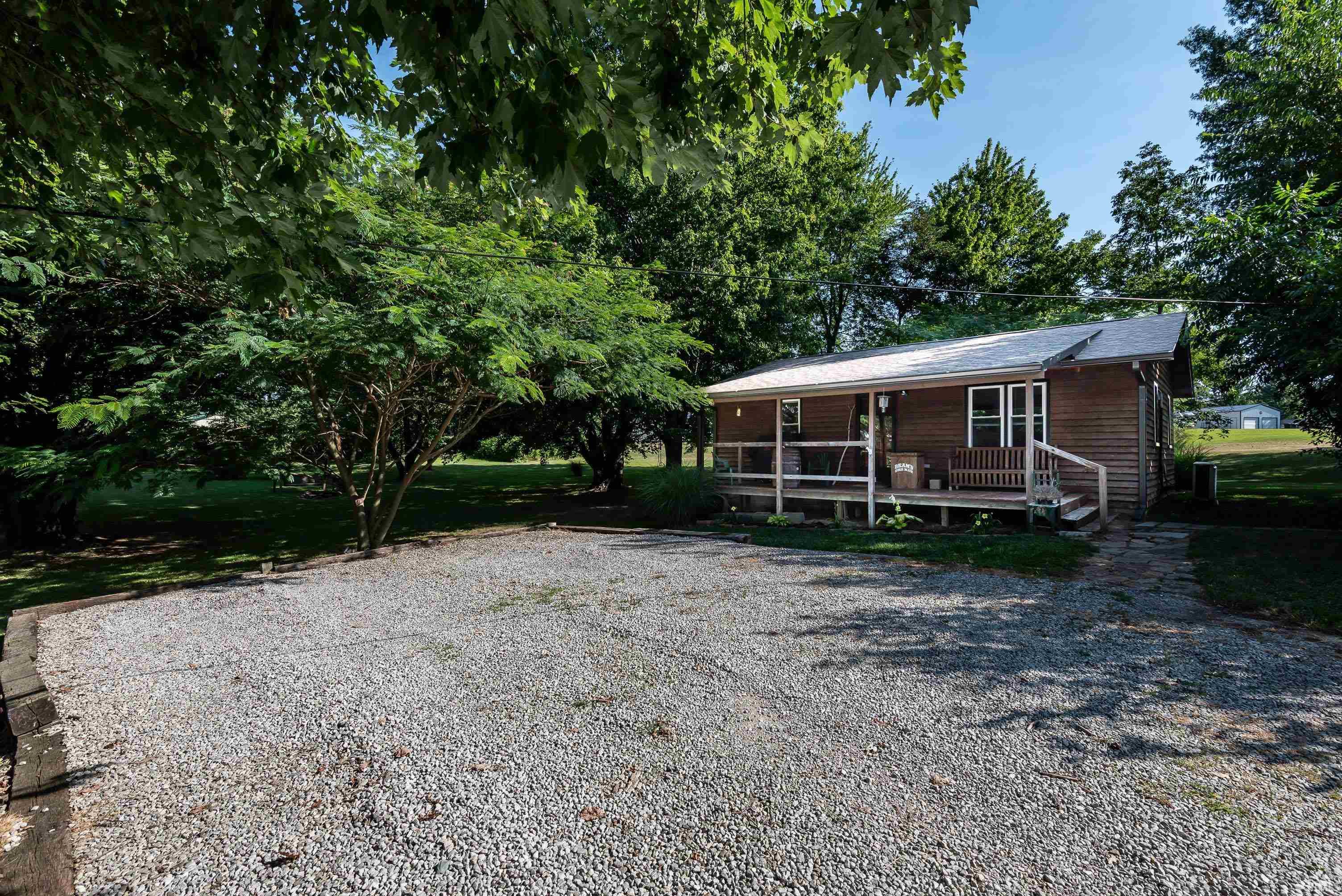 10649 E State Road 54 Property Photo 1