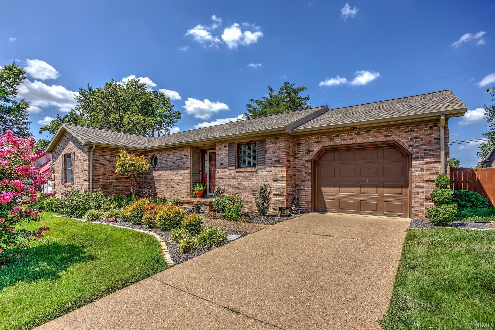3800 Willow Bend Property Photo 1