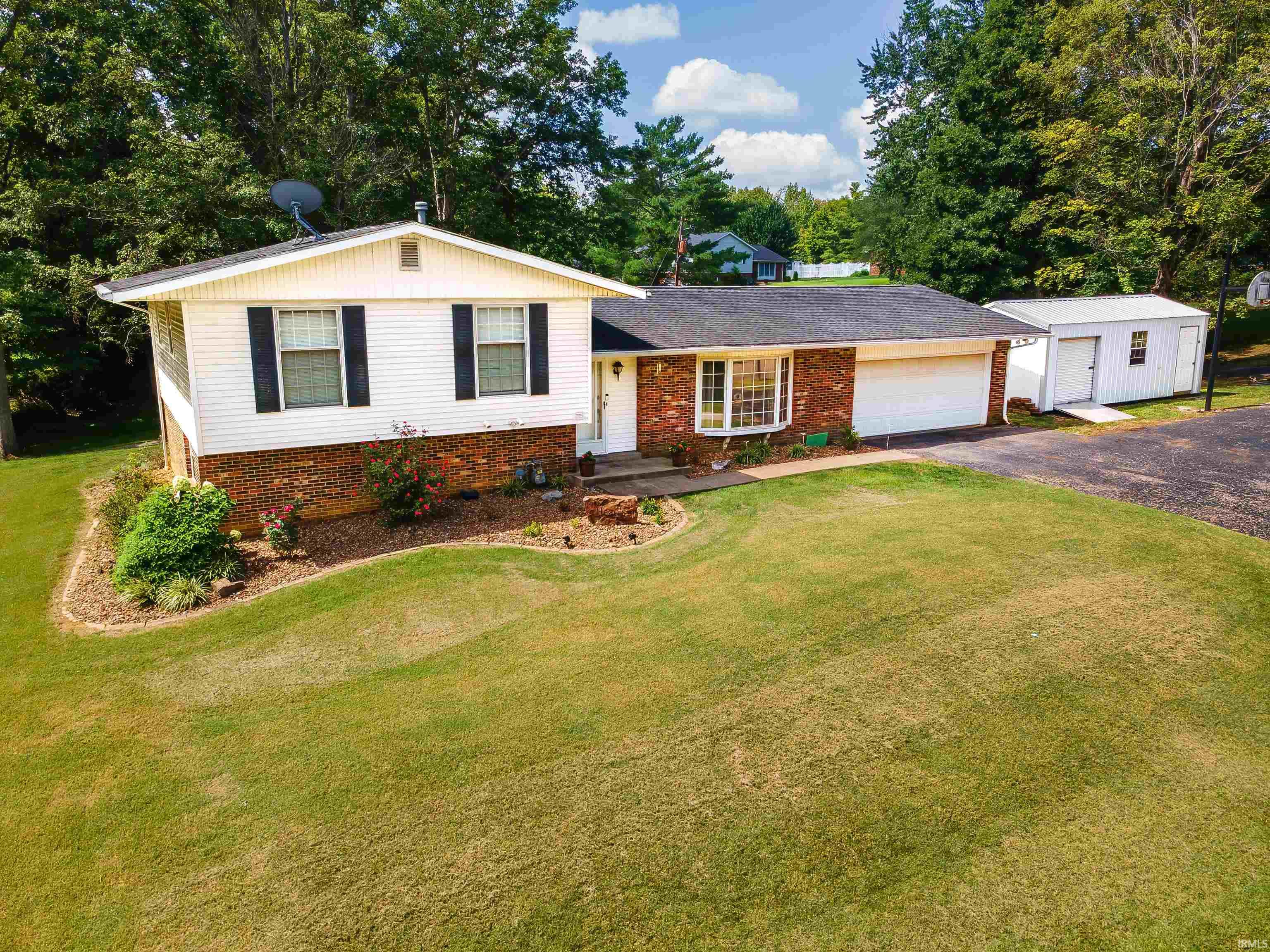 11911 Carol Heights Lane Property Photo 1