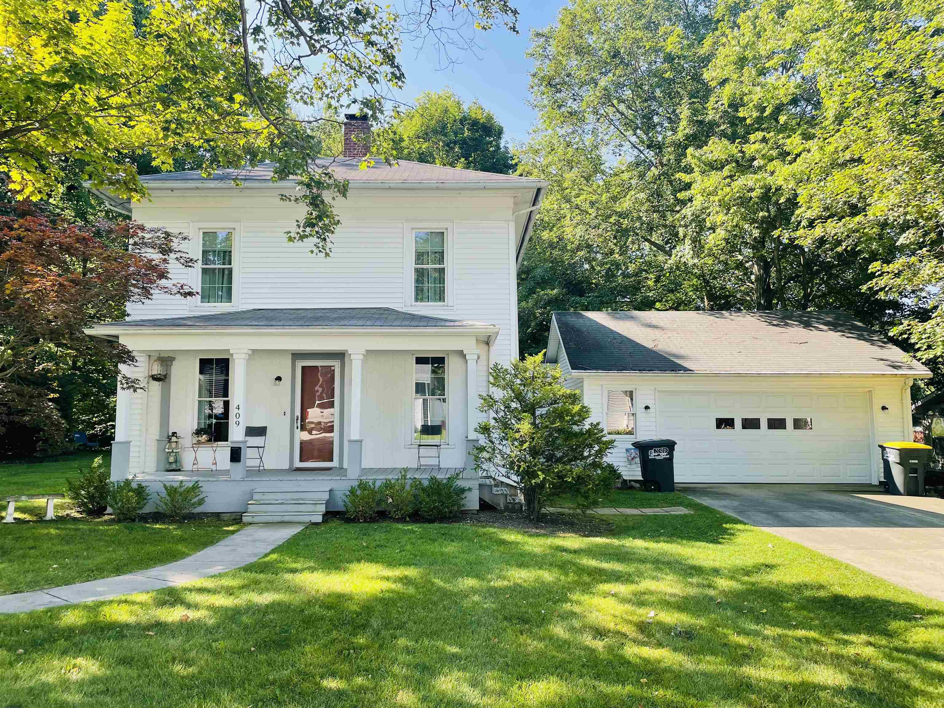 409 W Spring Street Property Photo 1