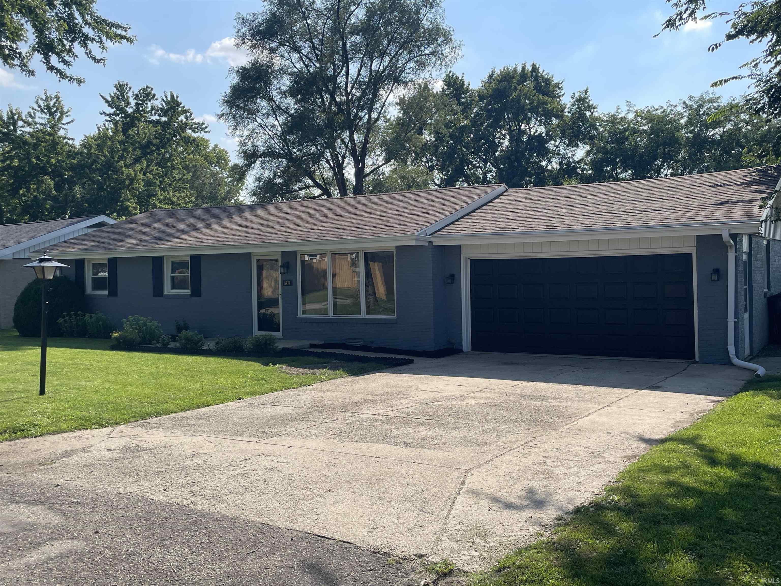 6717 N Apple Lane Property Photo 1
