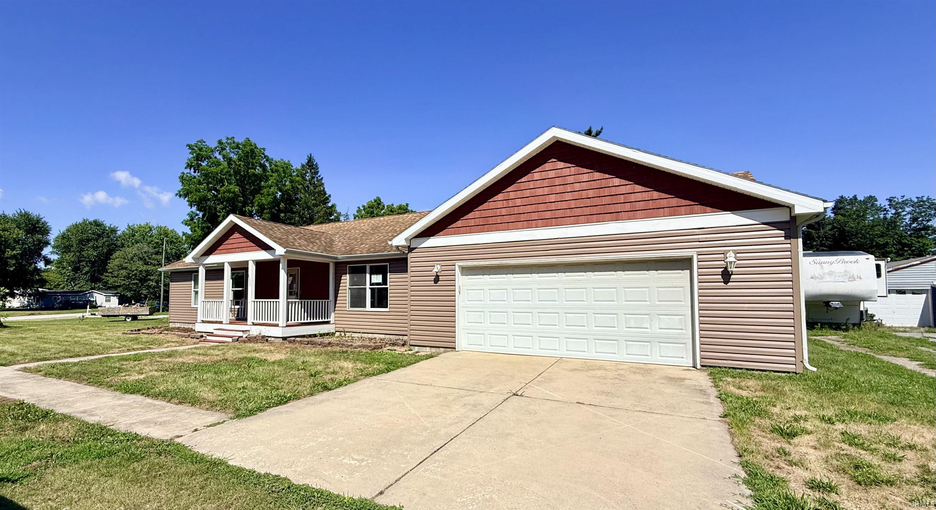 9302 White Street Property Photo 1