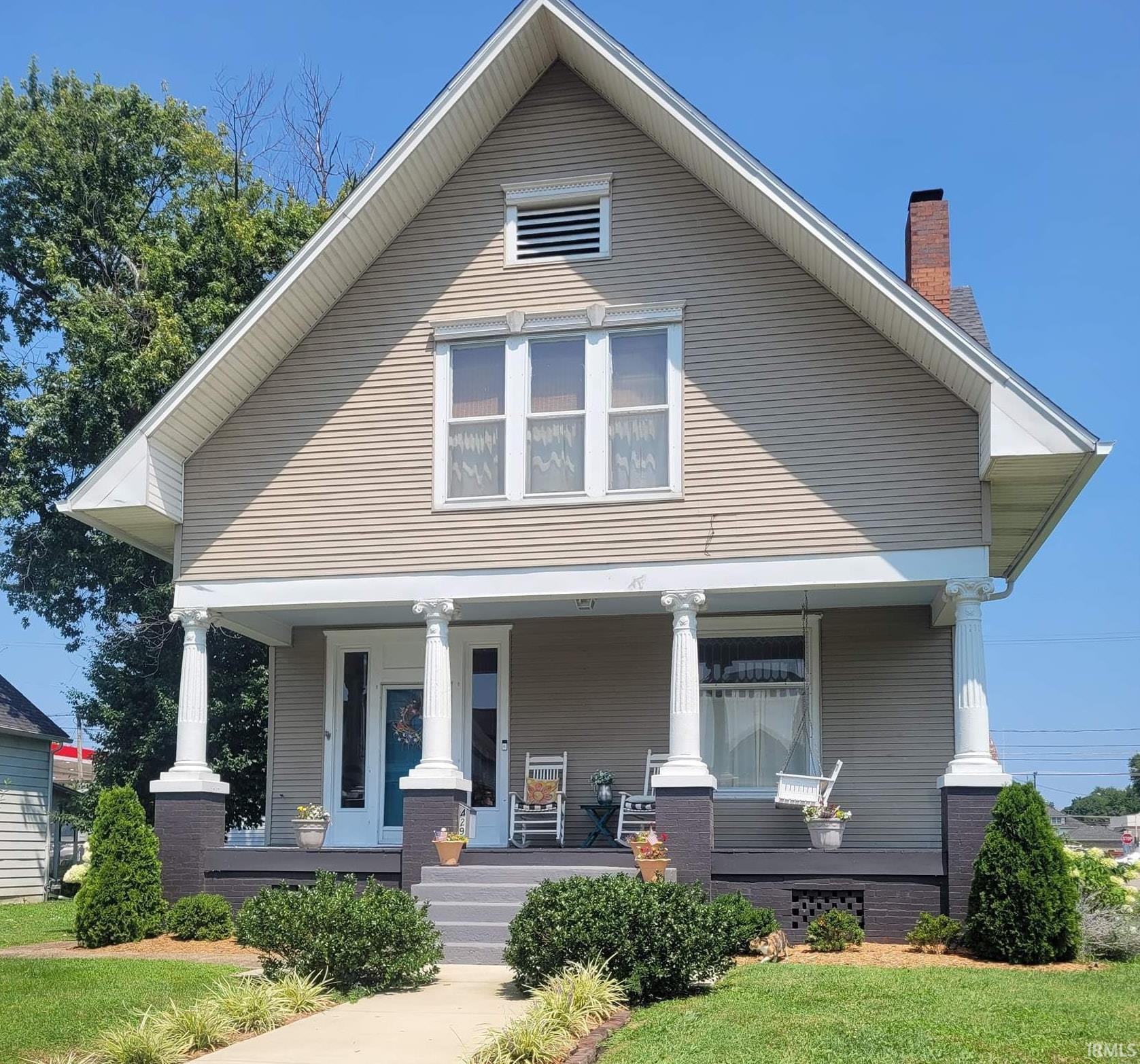 429 E Third Street Property Photo 1