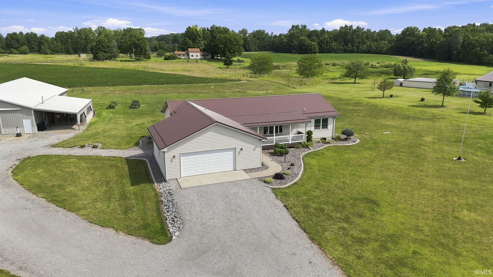4667 County Road 60 Property Photo 1