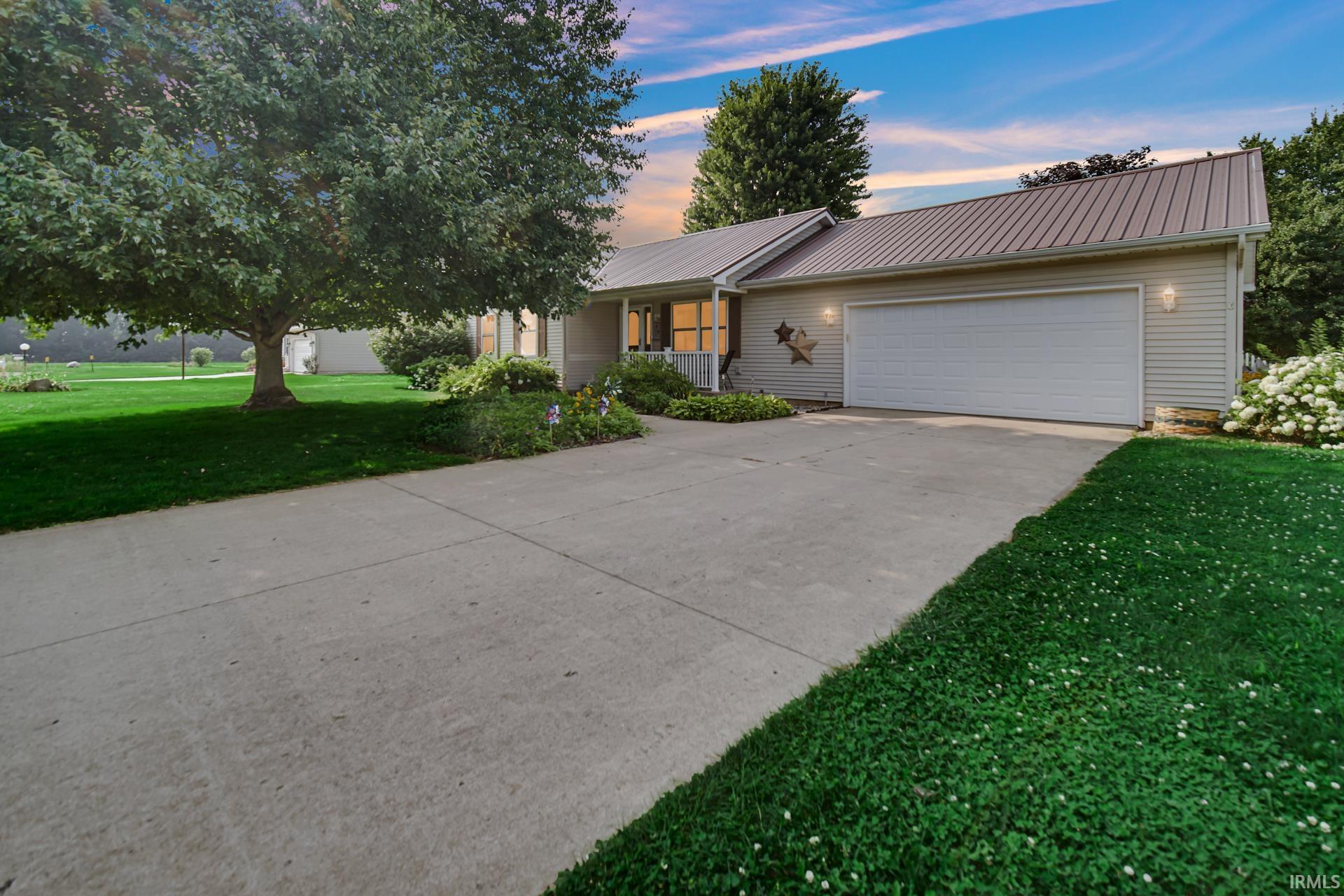 11911 Ridgeview Drive Property Photo 1