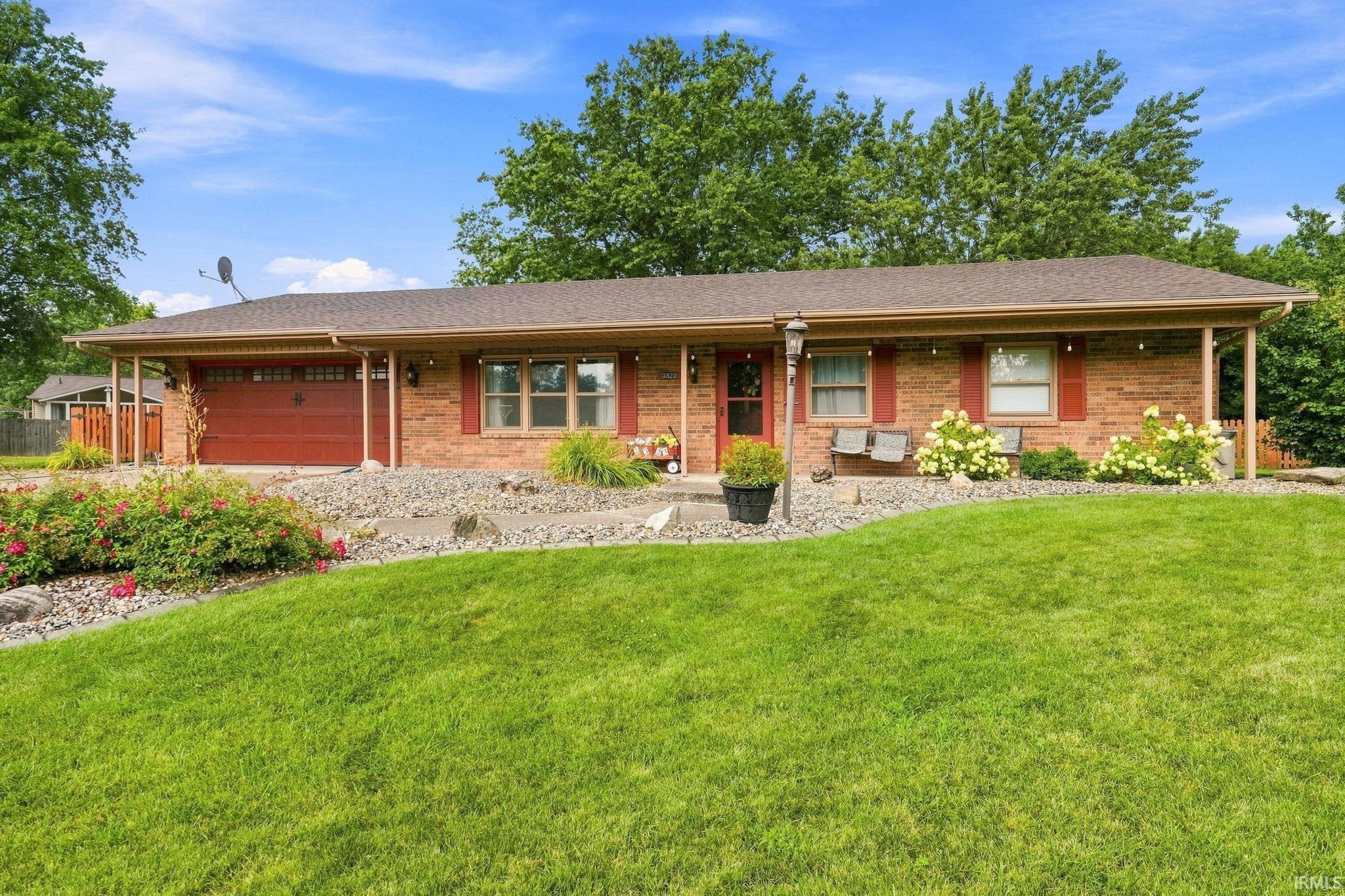 3323 Sudbury Place Property Photo 1