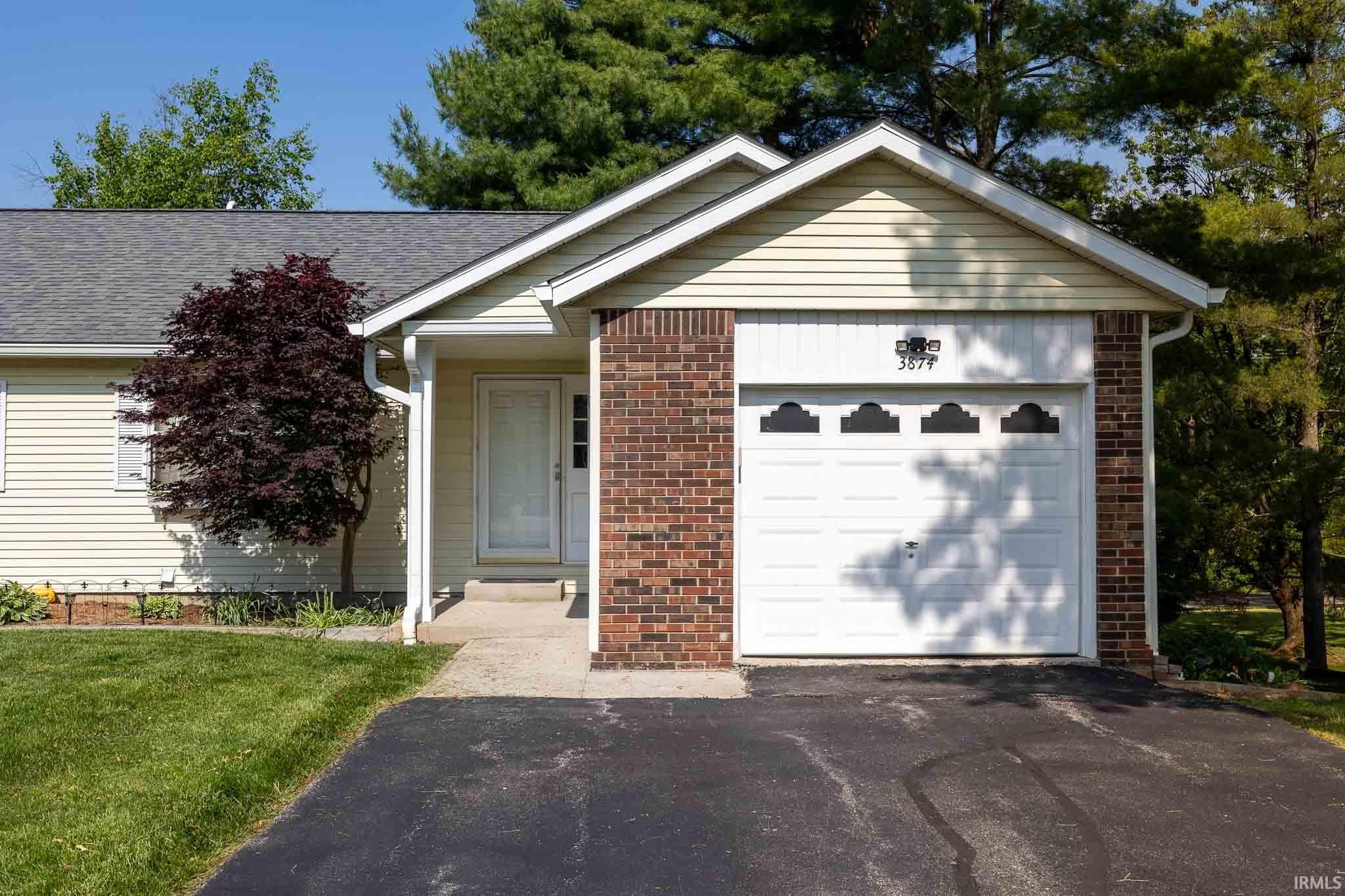 3874 S Laurel Court Property Photo 1