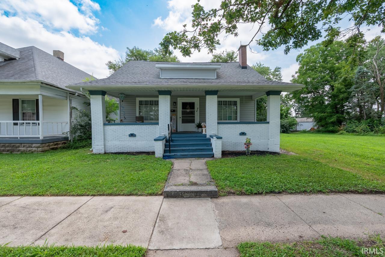 1723 Thompson Avenue Property Photo 1