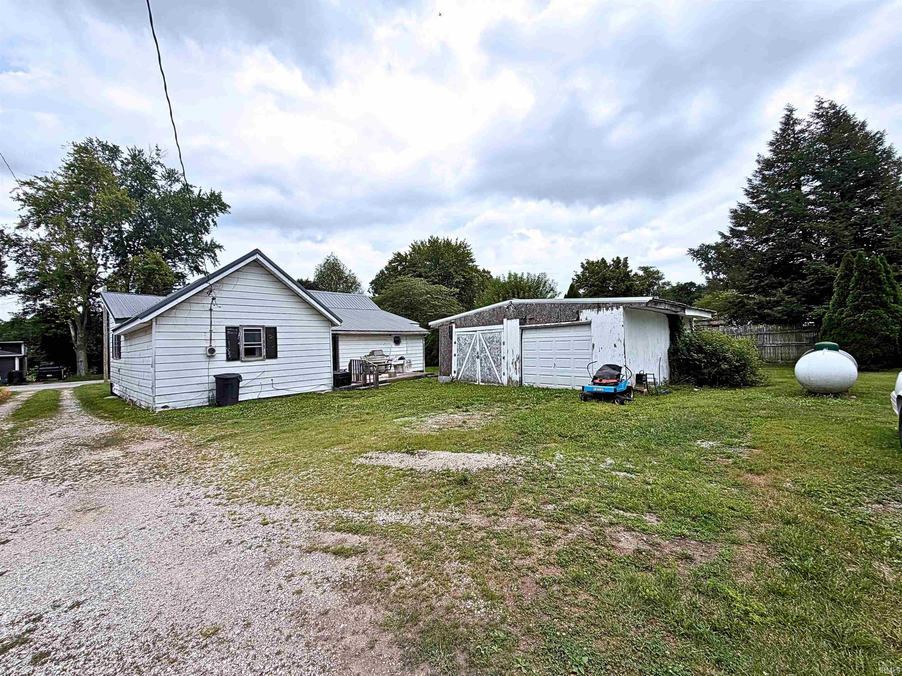 104 E Main Street Property Photo 1