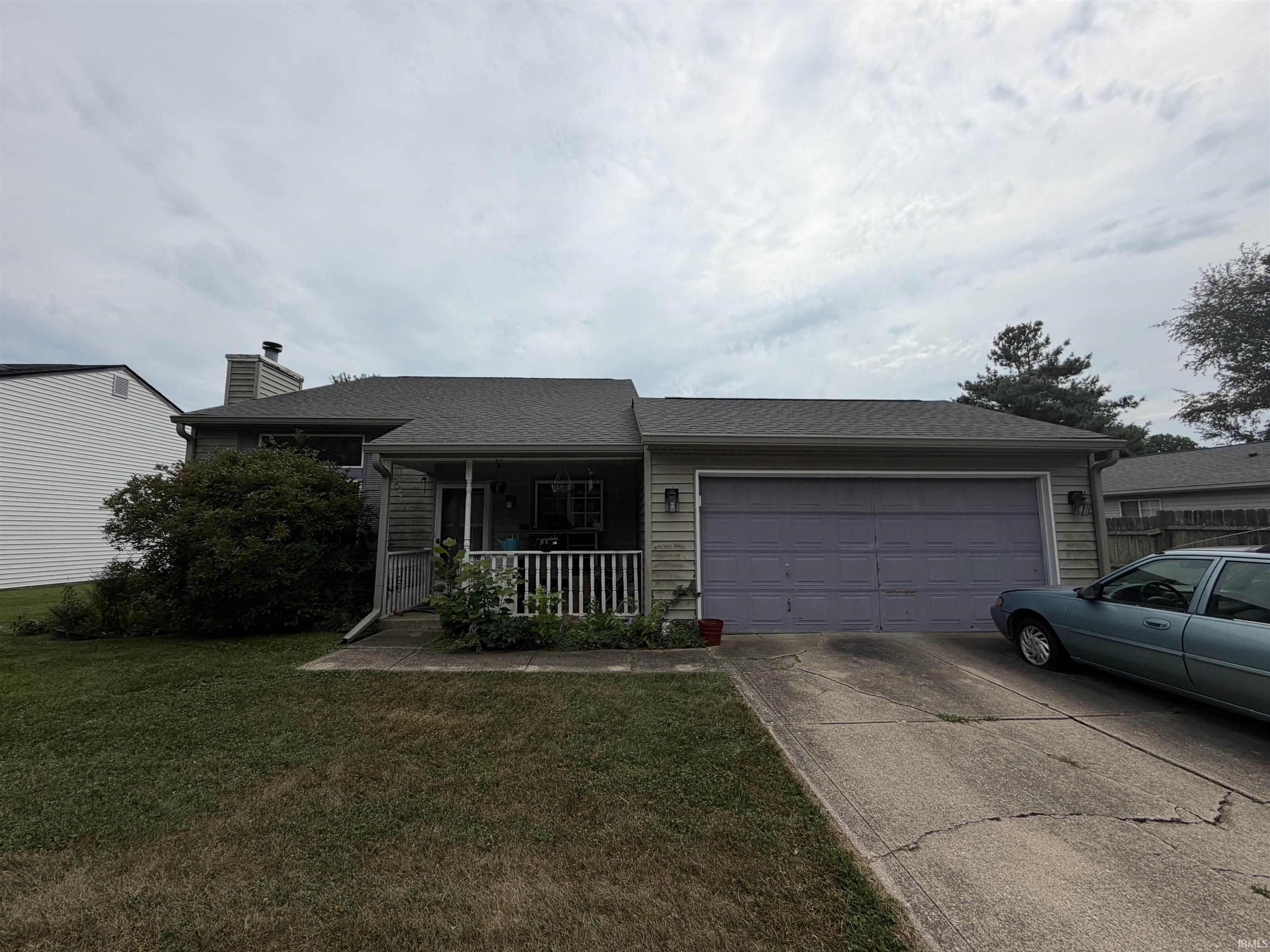 3419 W Fox Trail Court Property Photo 1