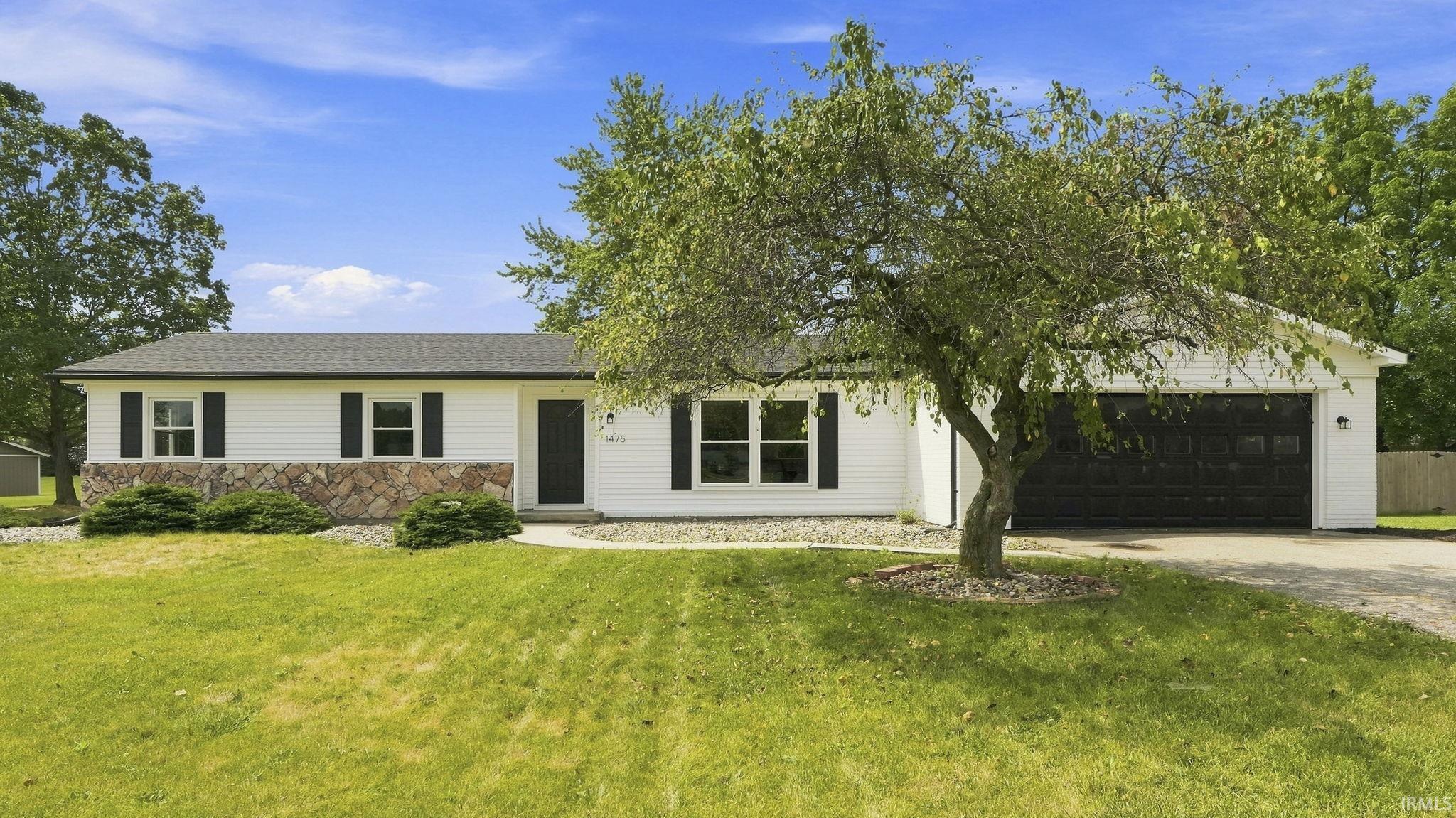 1475 W Westgate Avenue Property Photo 1