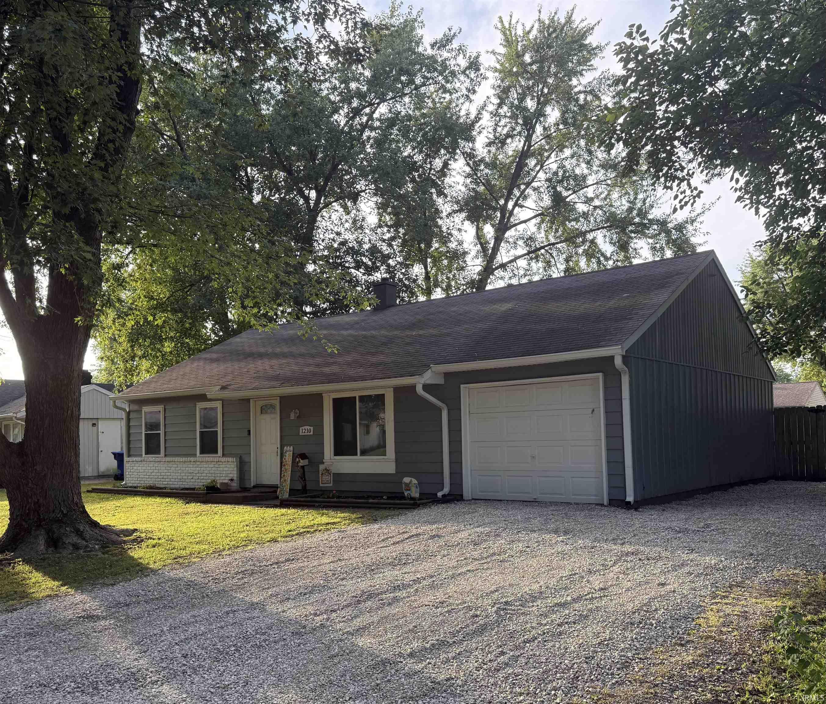 1210 Tepee Drive Property Photo 1
