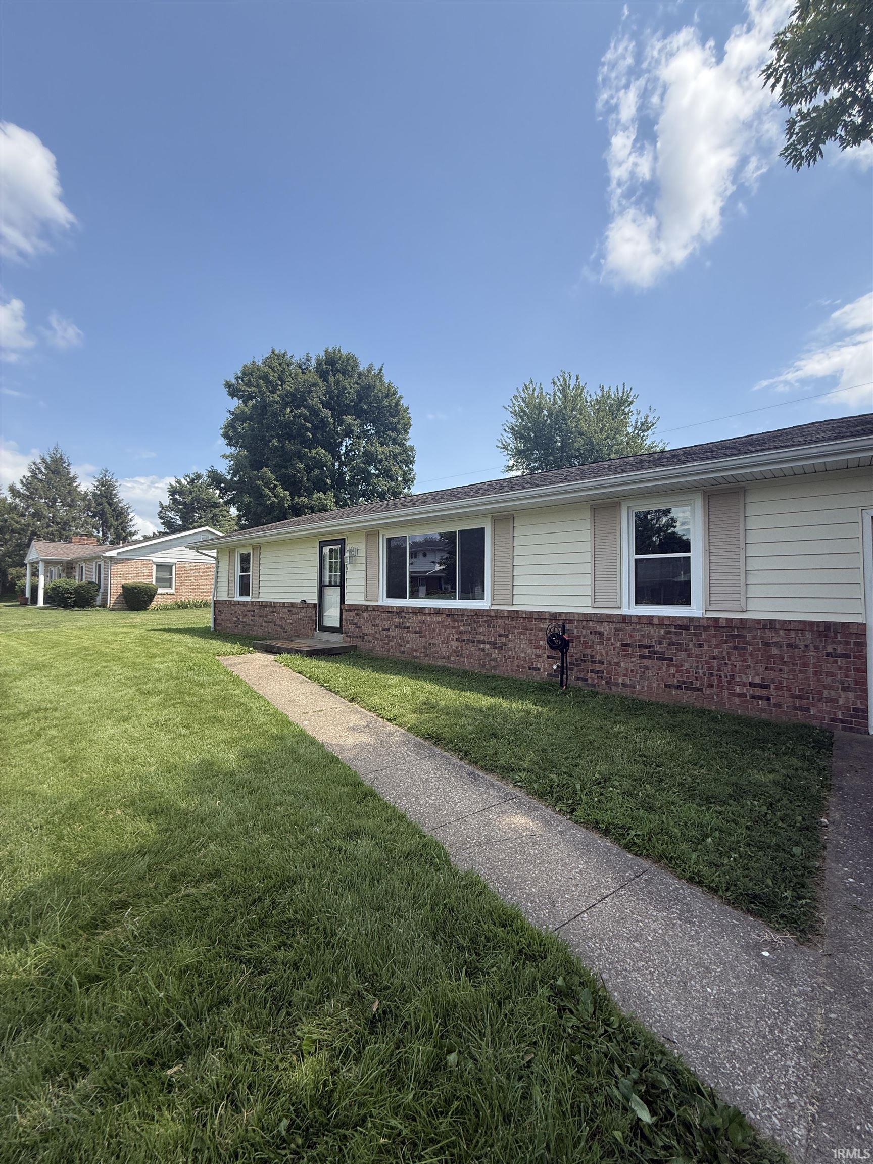 204 Kennedy Drive Property Photo 1
