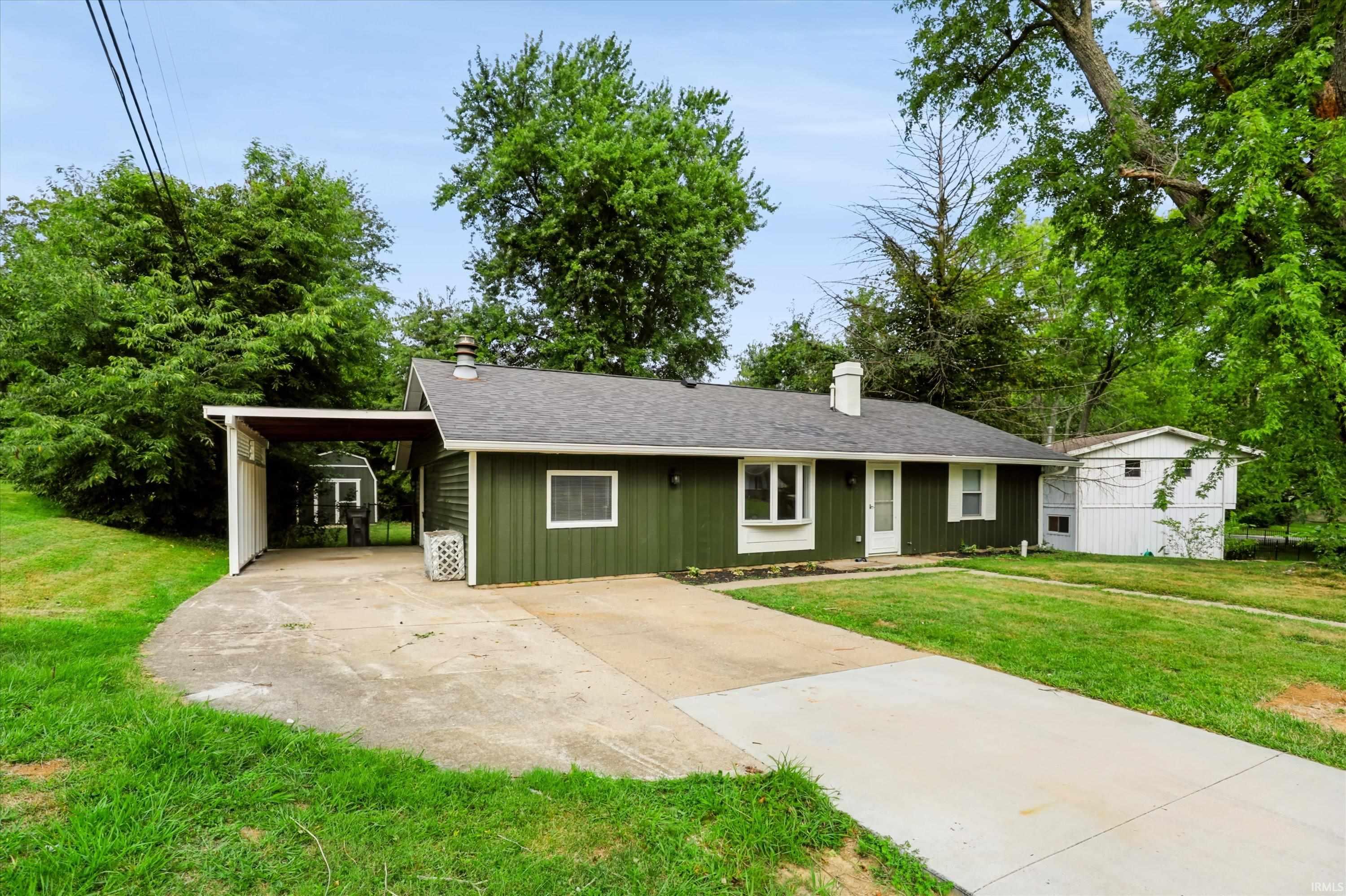 3321 N Stoneycrest Road Property Photo 1