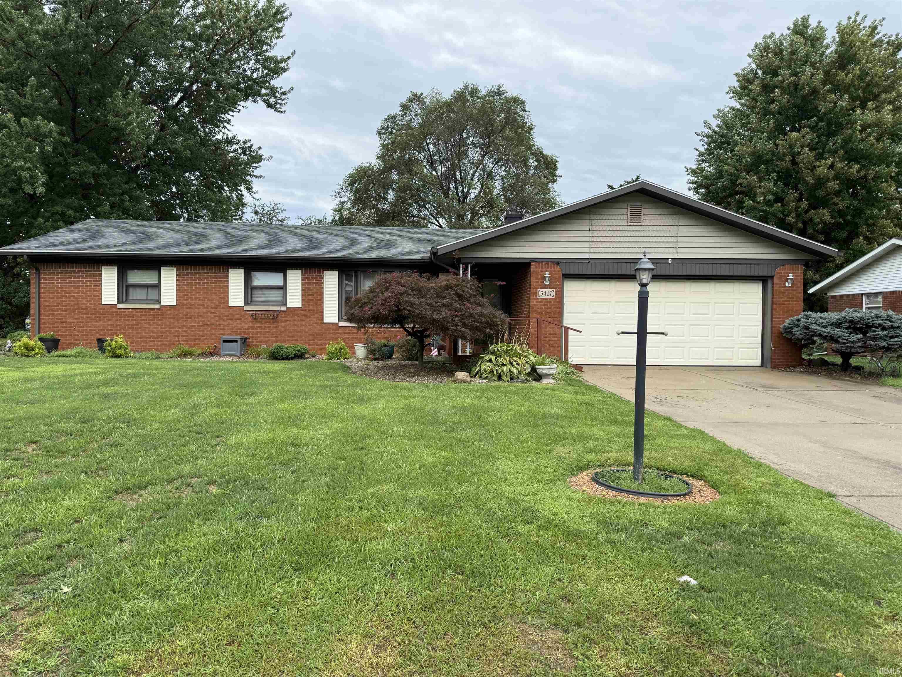 3417 W Melody Lane Property Photo 1