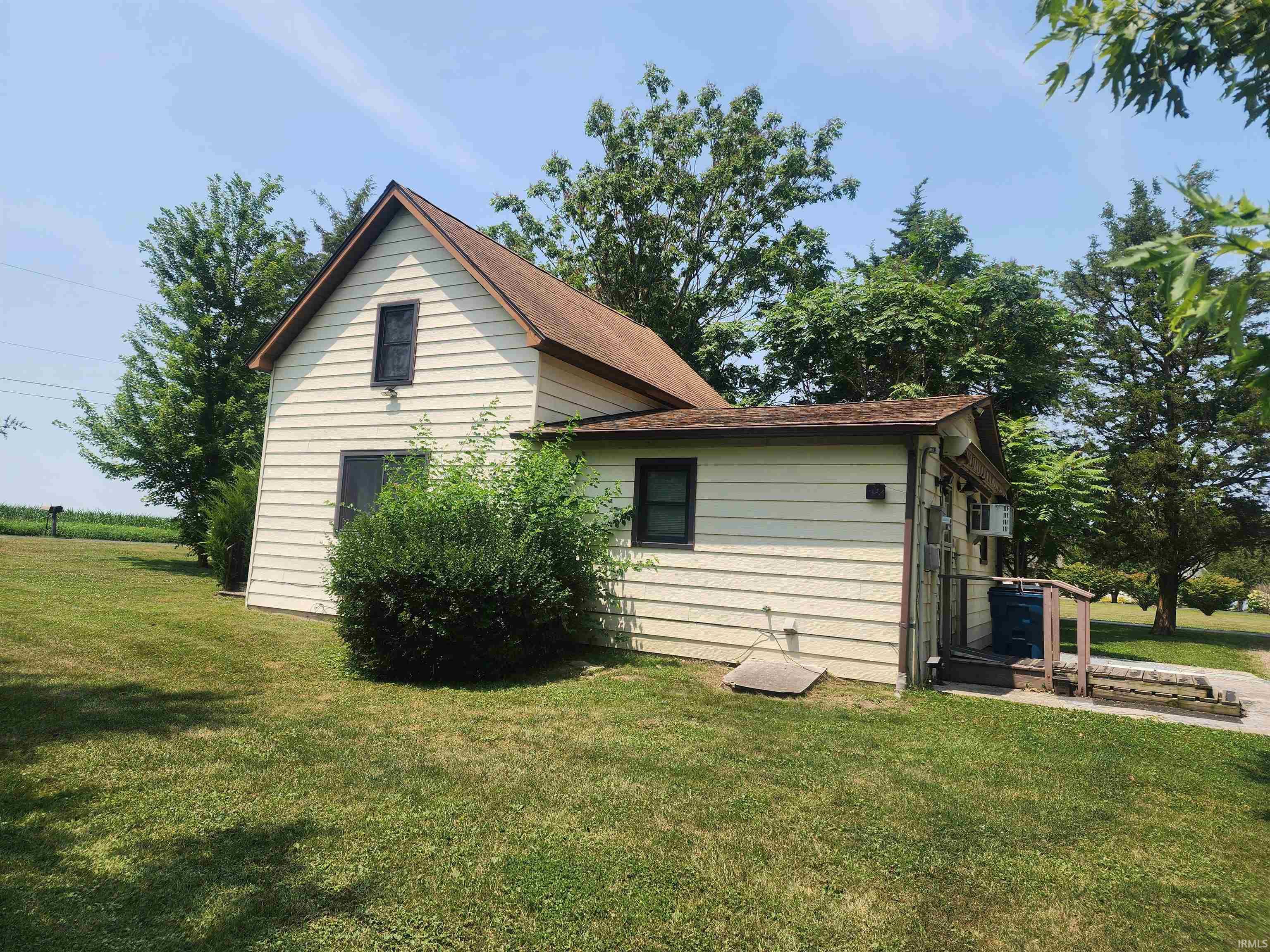 595 Winchester Road Property Photo 1