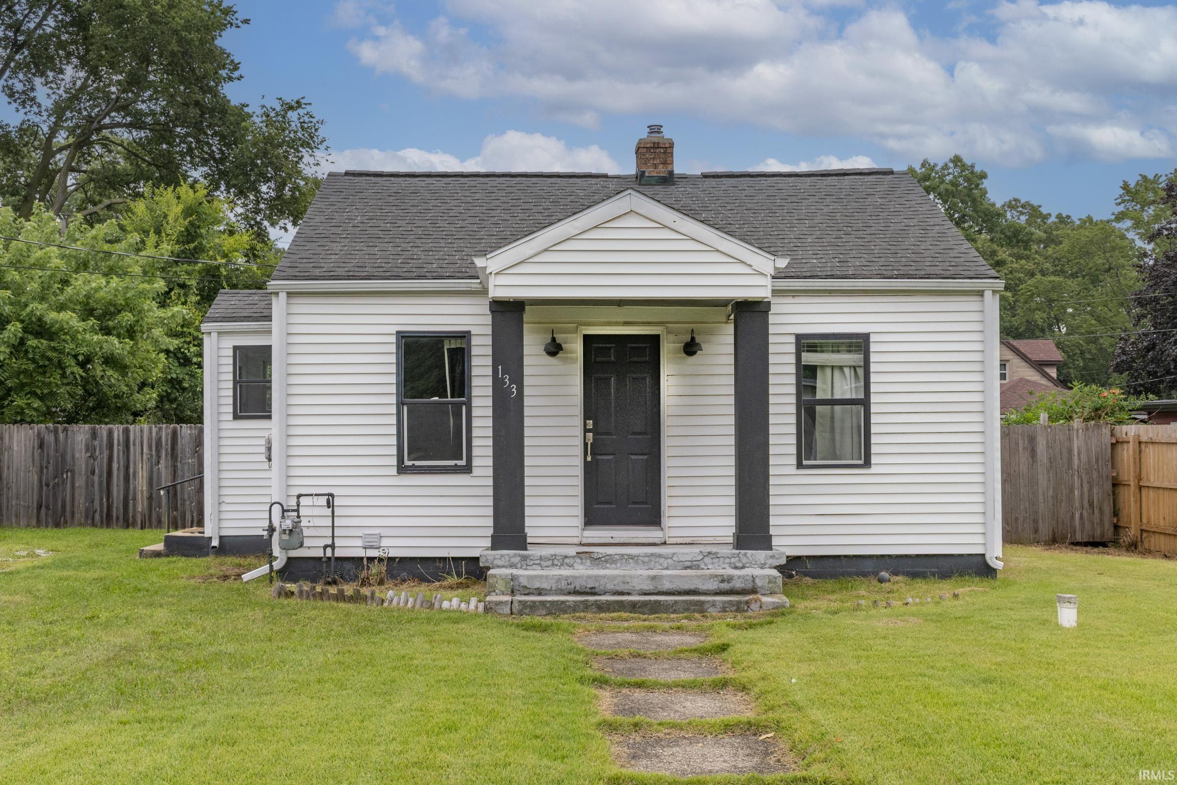 133 E Willow Drive