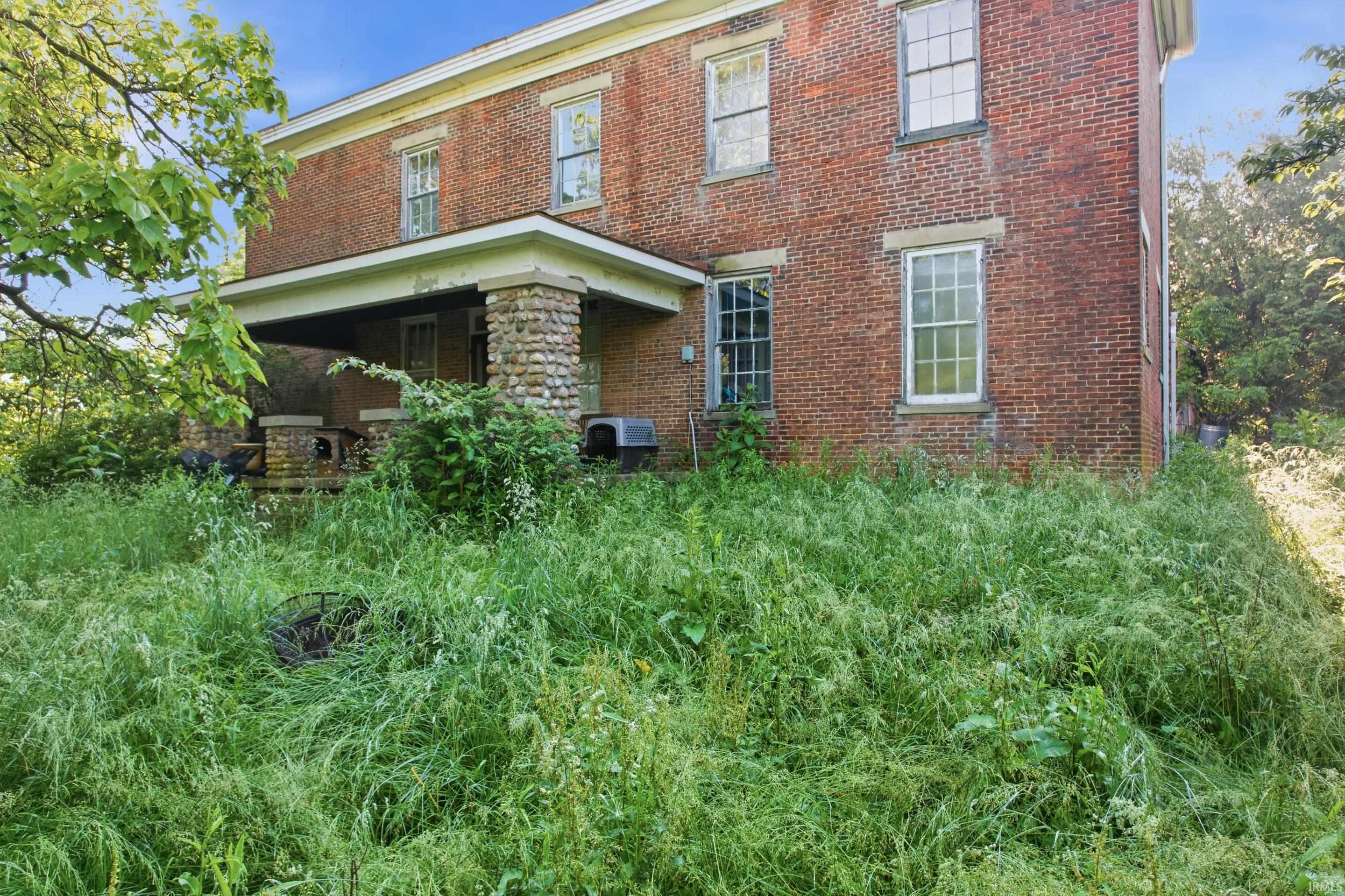 6100 Hodgin Road Property Photo 1