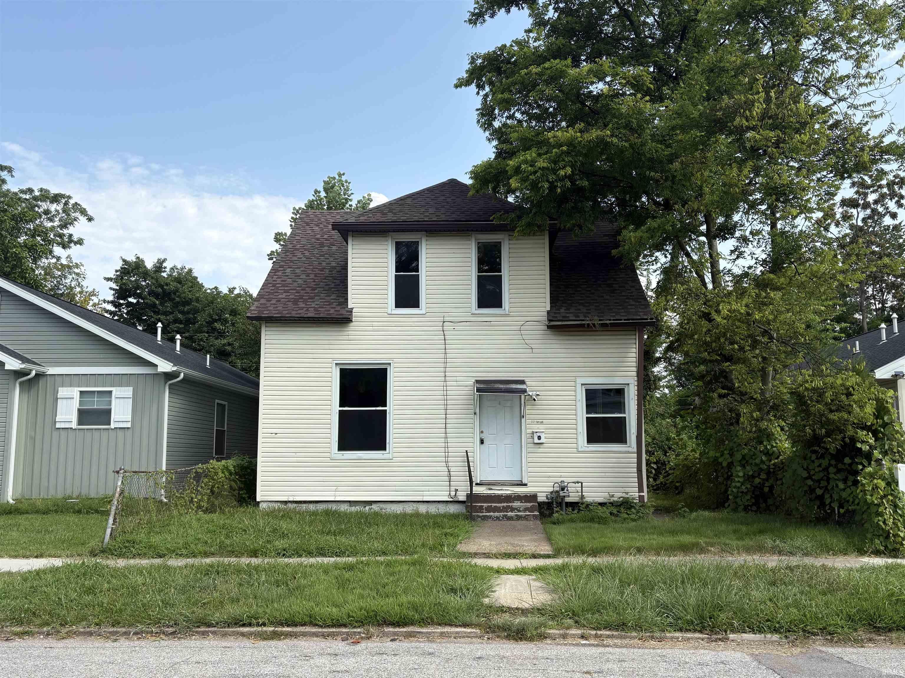 712 Taylor Avenue Property Photo 1