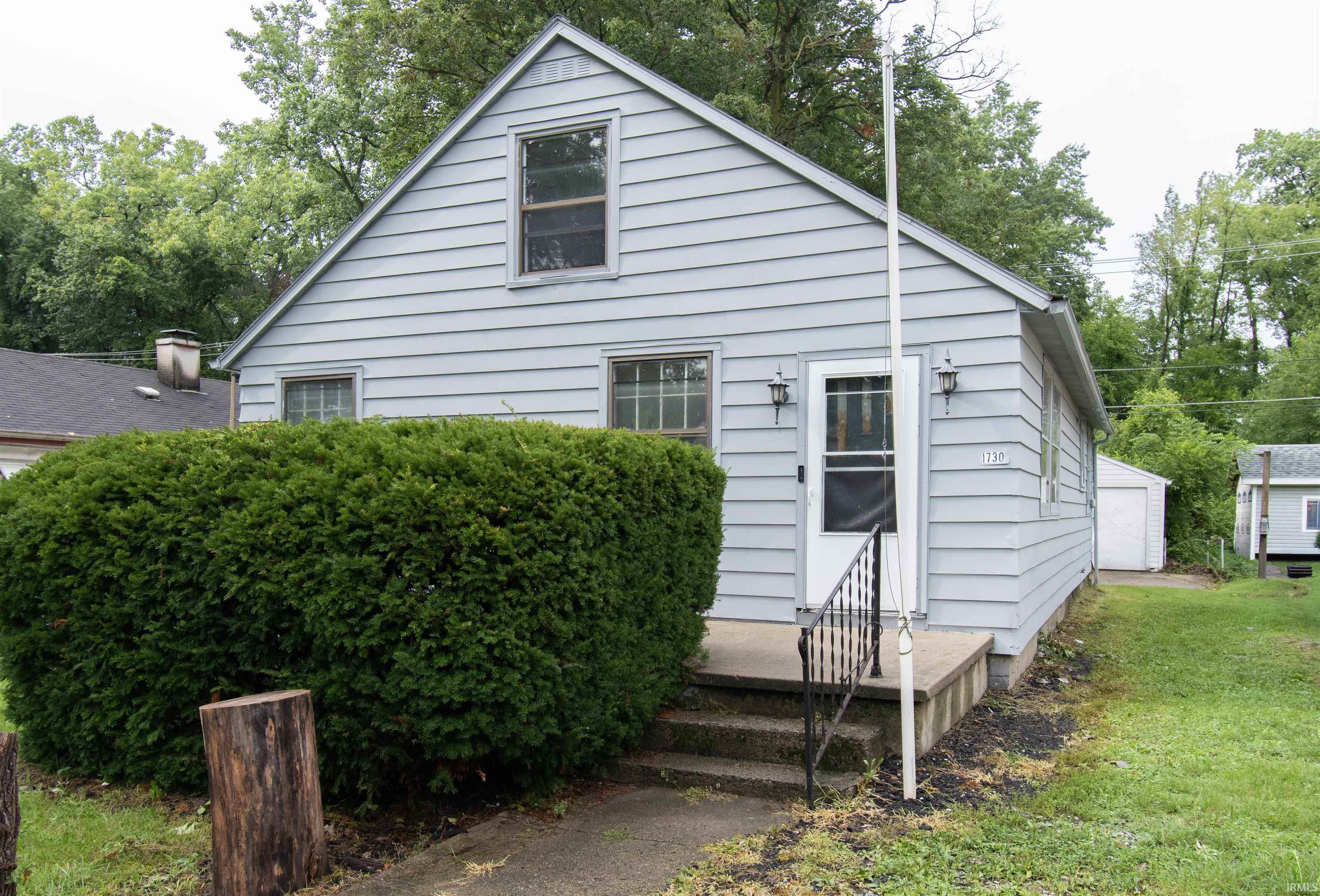 1730 Kinsmoor Avenue Property Photo 1