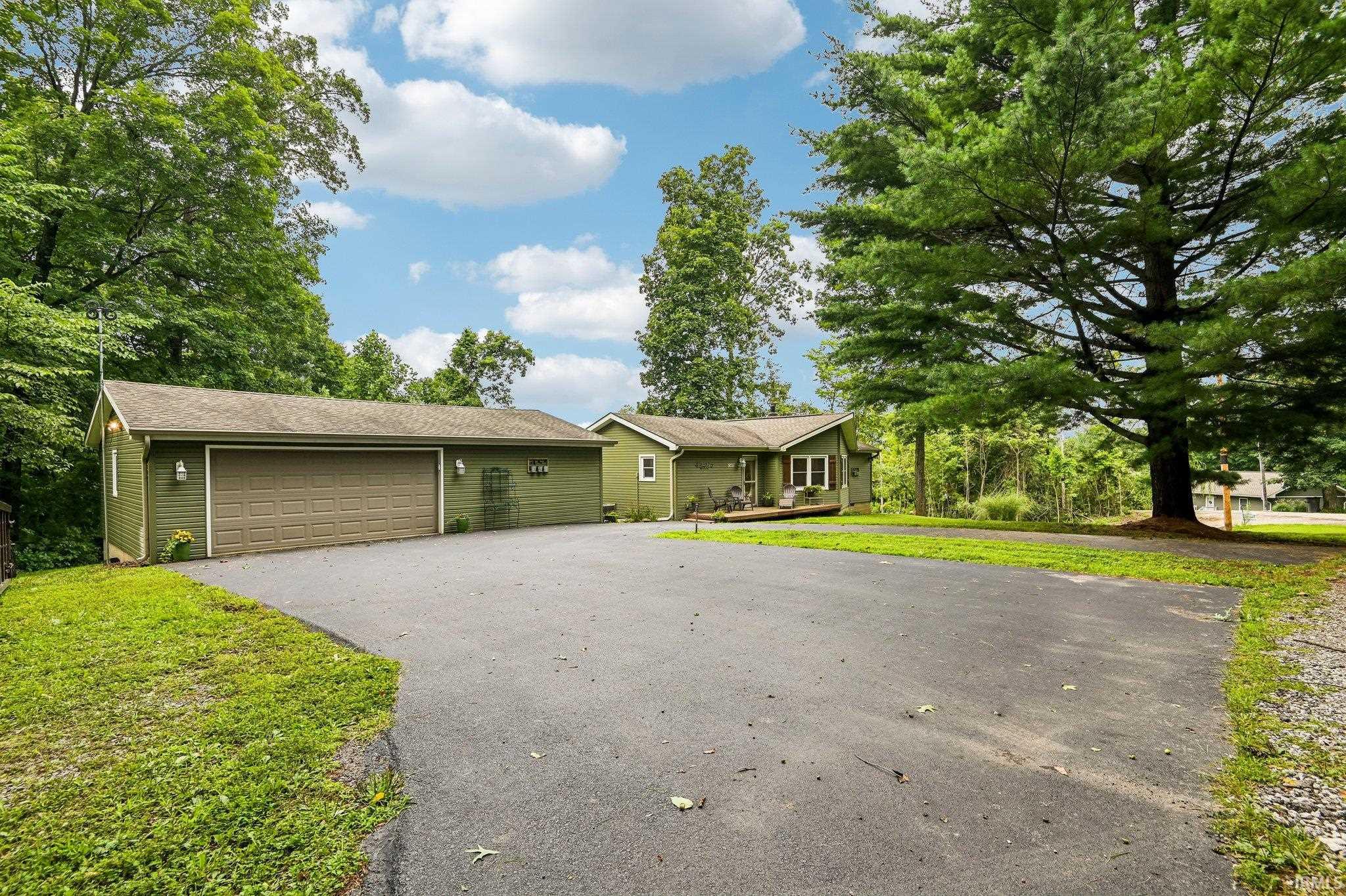 9711 E Myers Road Property Photo 1