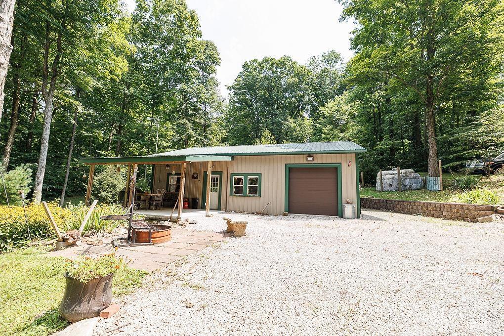 1405 Lakeside Drive Property Photo 1