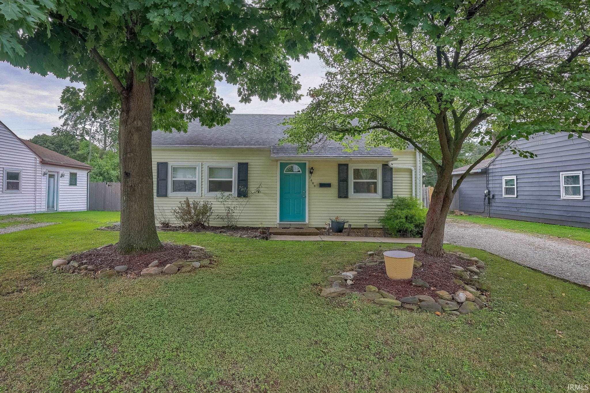 3409 Waggoner Avenue Property Photo 1
