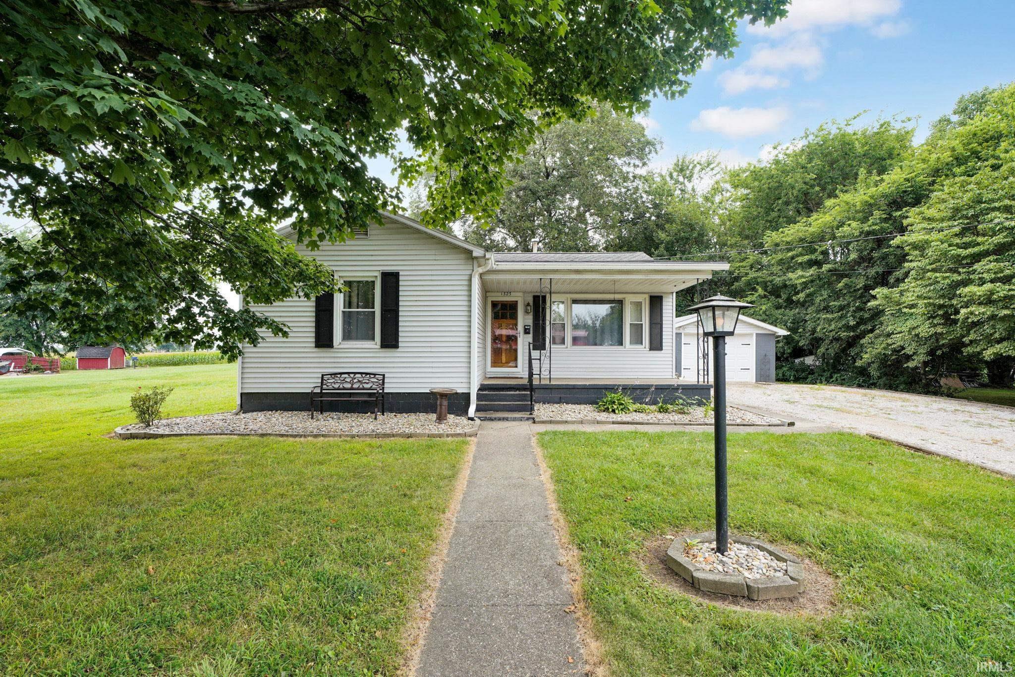 1323 S Darwin Avenue Property Photo 1