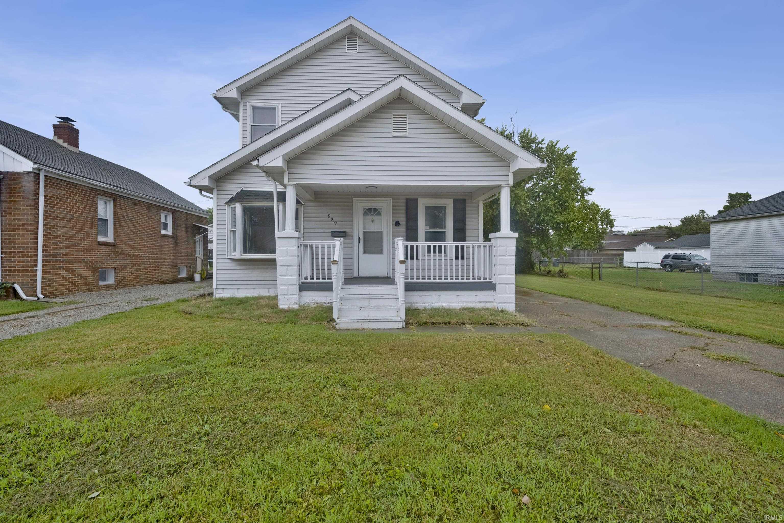 829 Lohoff Avenue Property Photo 1