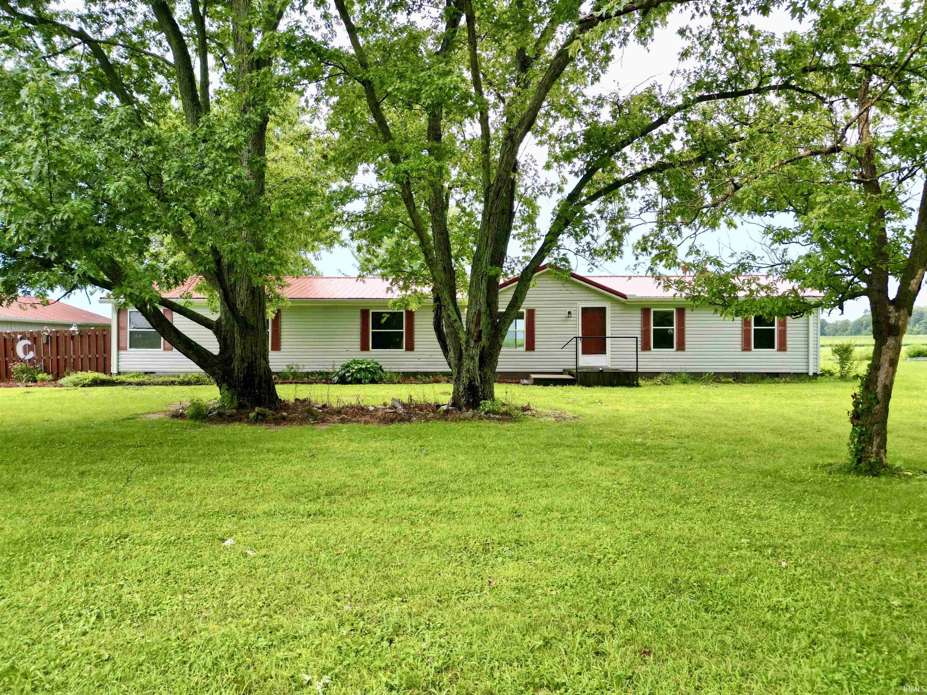 15751 N State Road 9 Property Photo 1