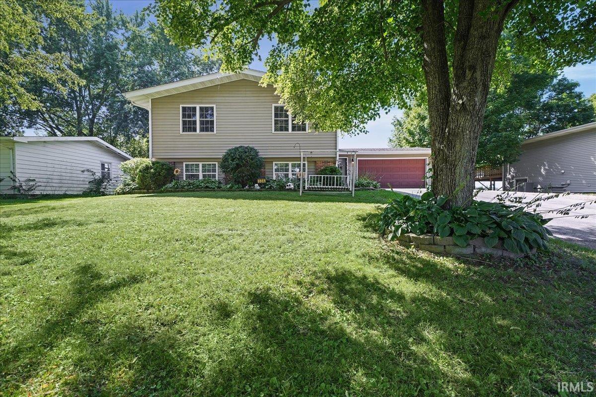 534 Robyn Road Property Photo 1