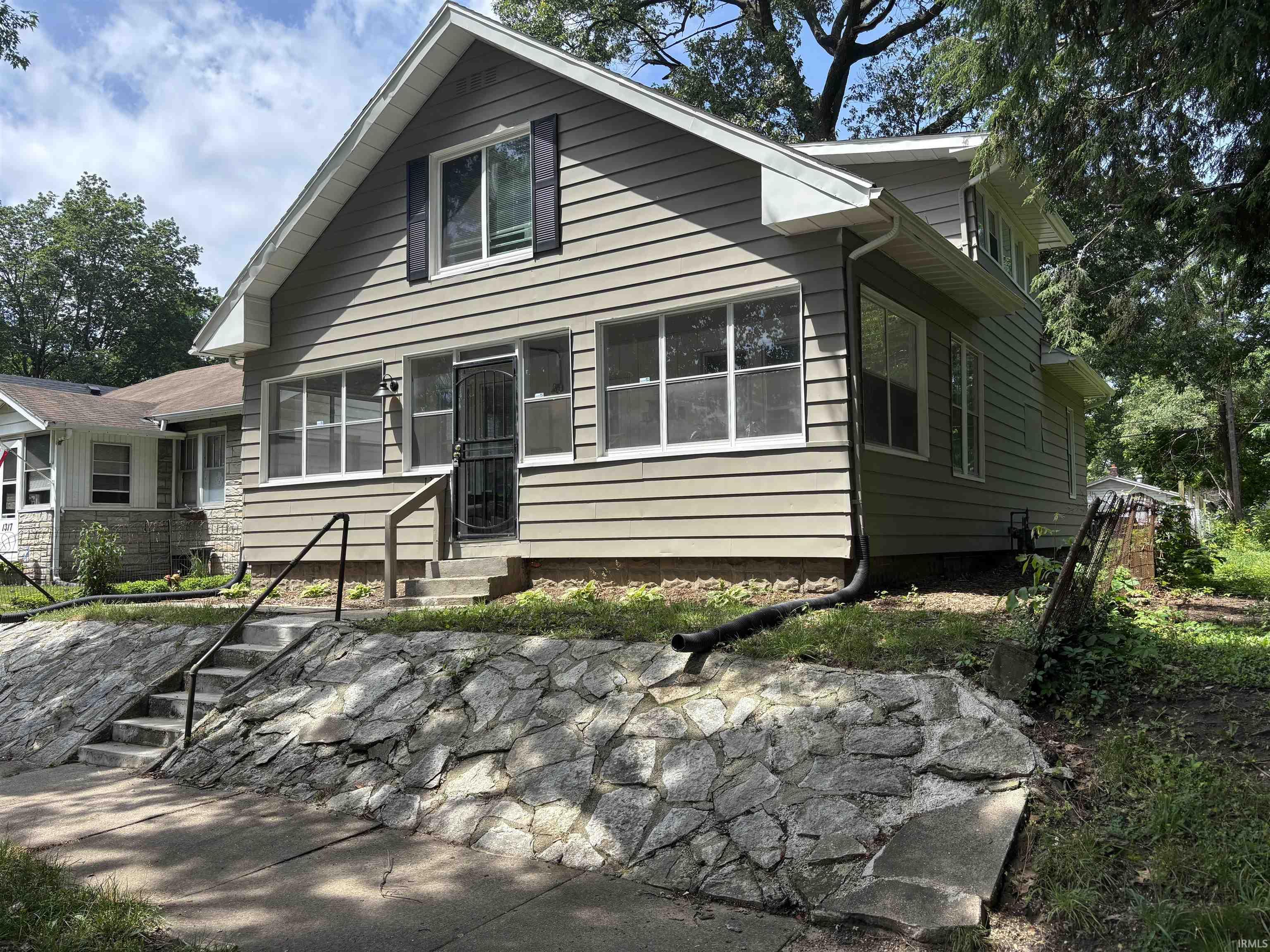 1321 N Brookfield Street Property Photo 1