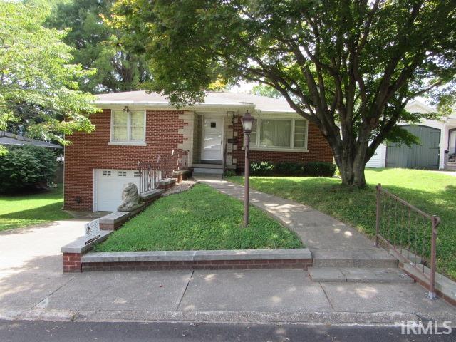 634 E Tenth Street Property Photo 1