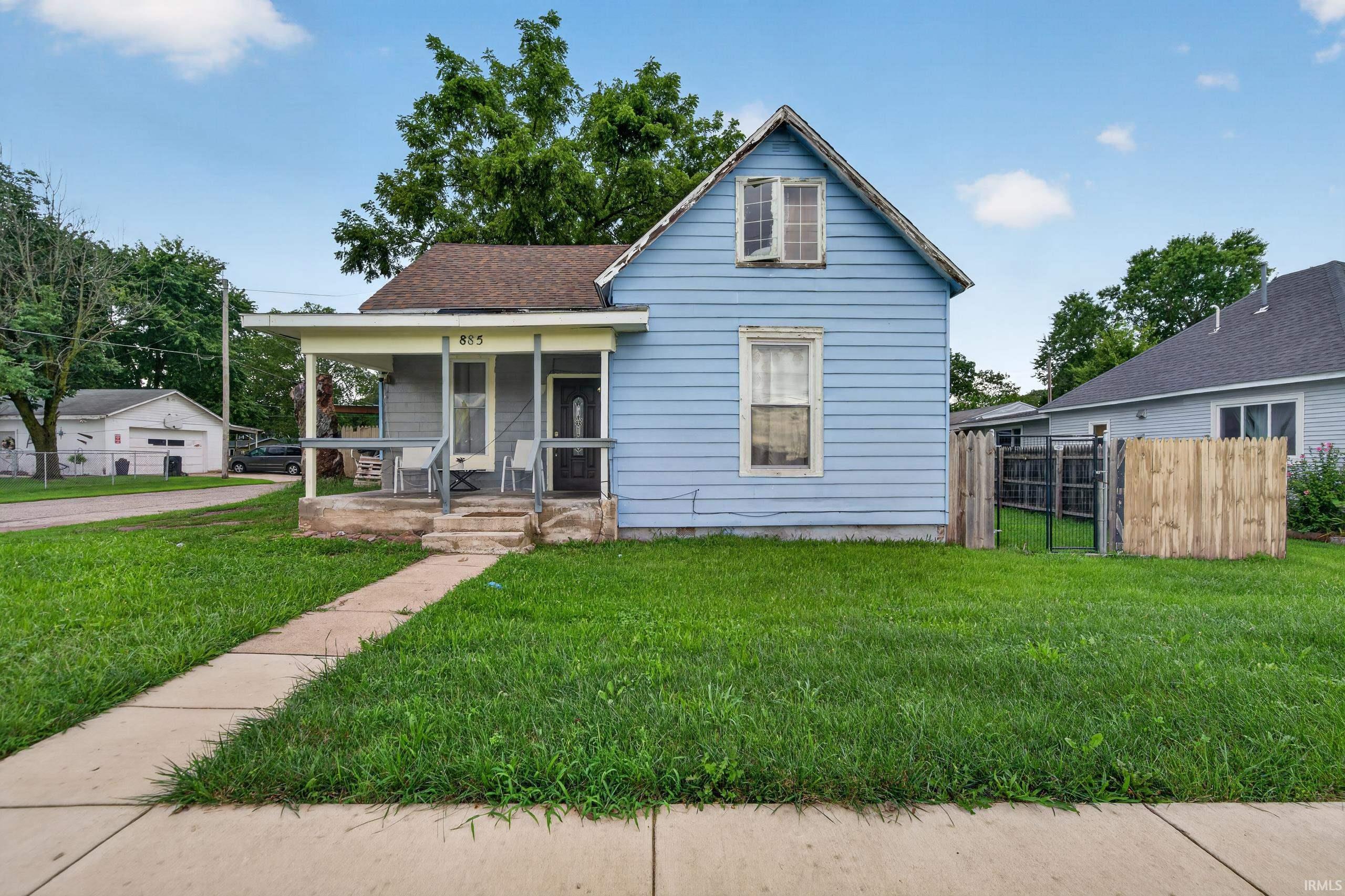 885 S Cicott Street Property Photo 1