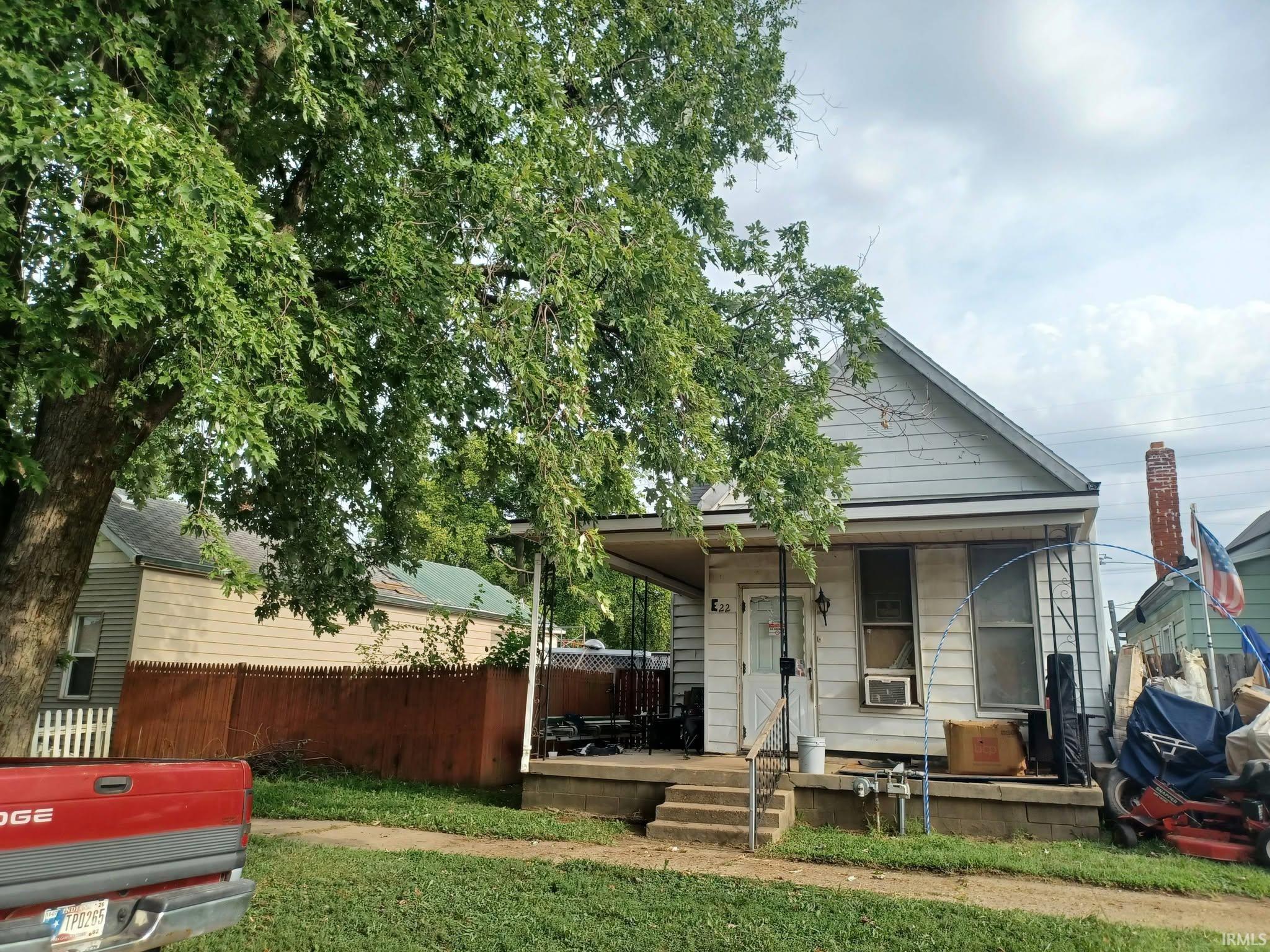 22 E Eichel Avenue Property Photo 1