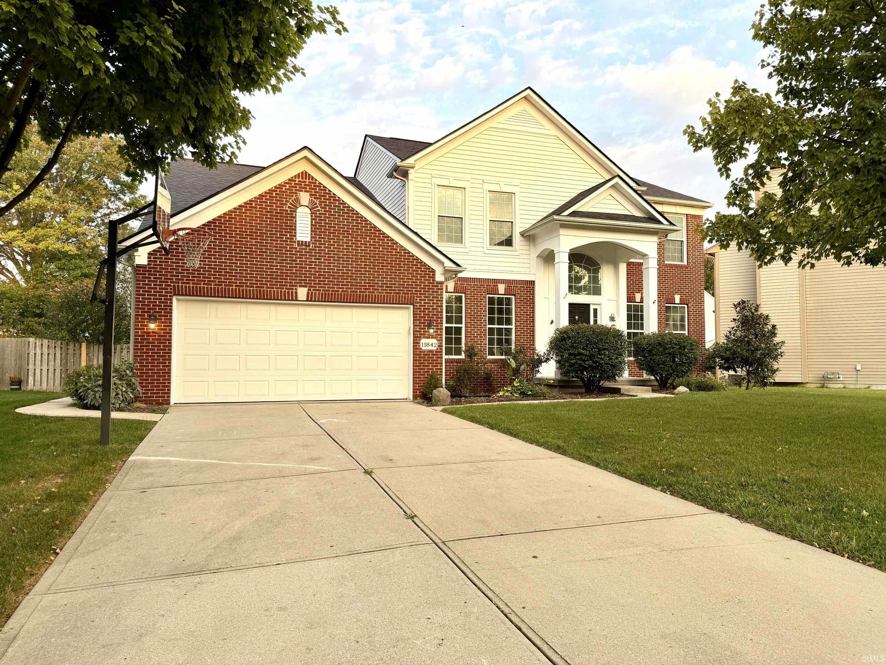 11842 Wedgewood Lane Property Photo 1