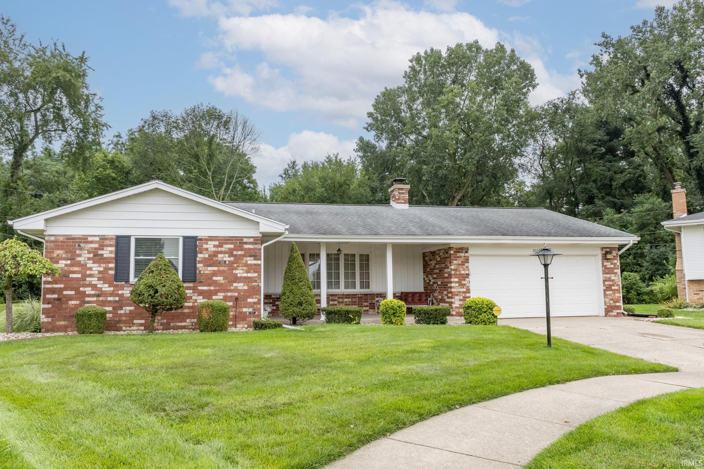 2624 Oak Leaf Cove Property Photo 1