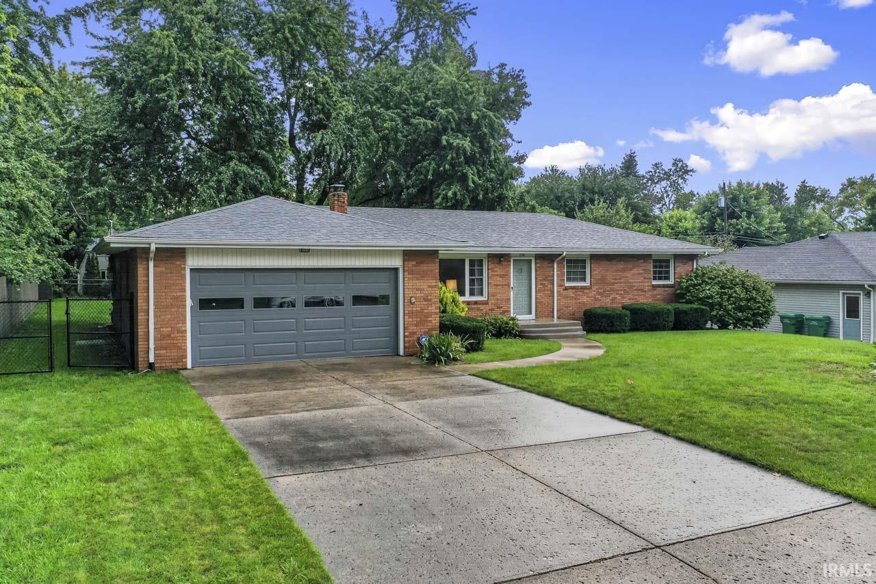 709 Redbud Lane Property Photo 1